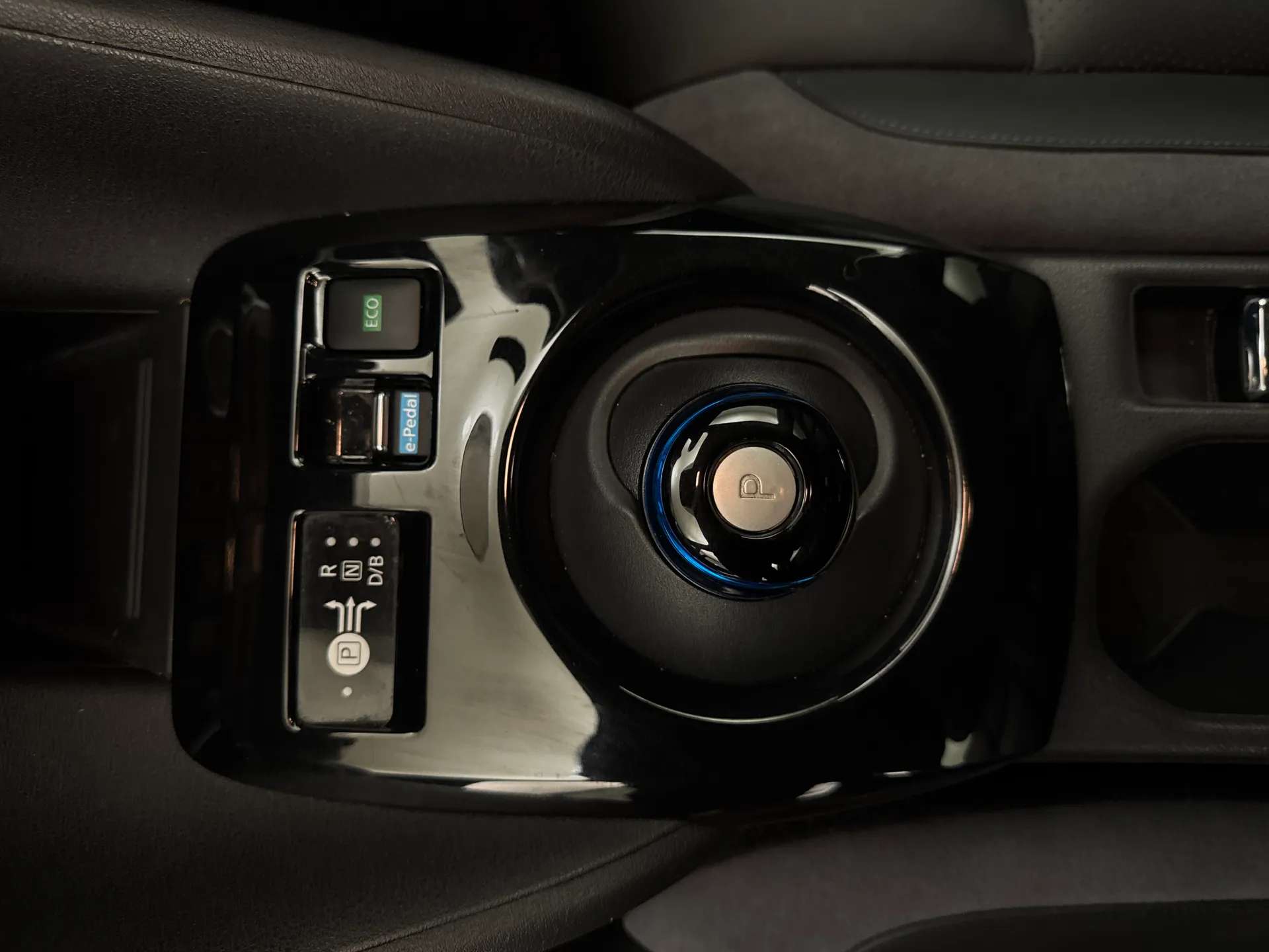 2022 NISSAN LEAF 2022 NISSAN LEAF