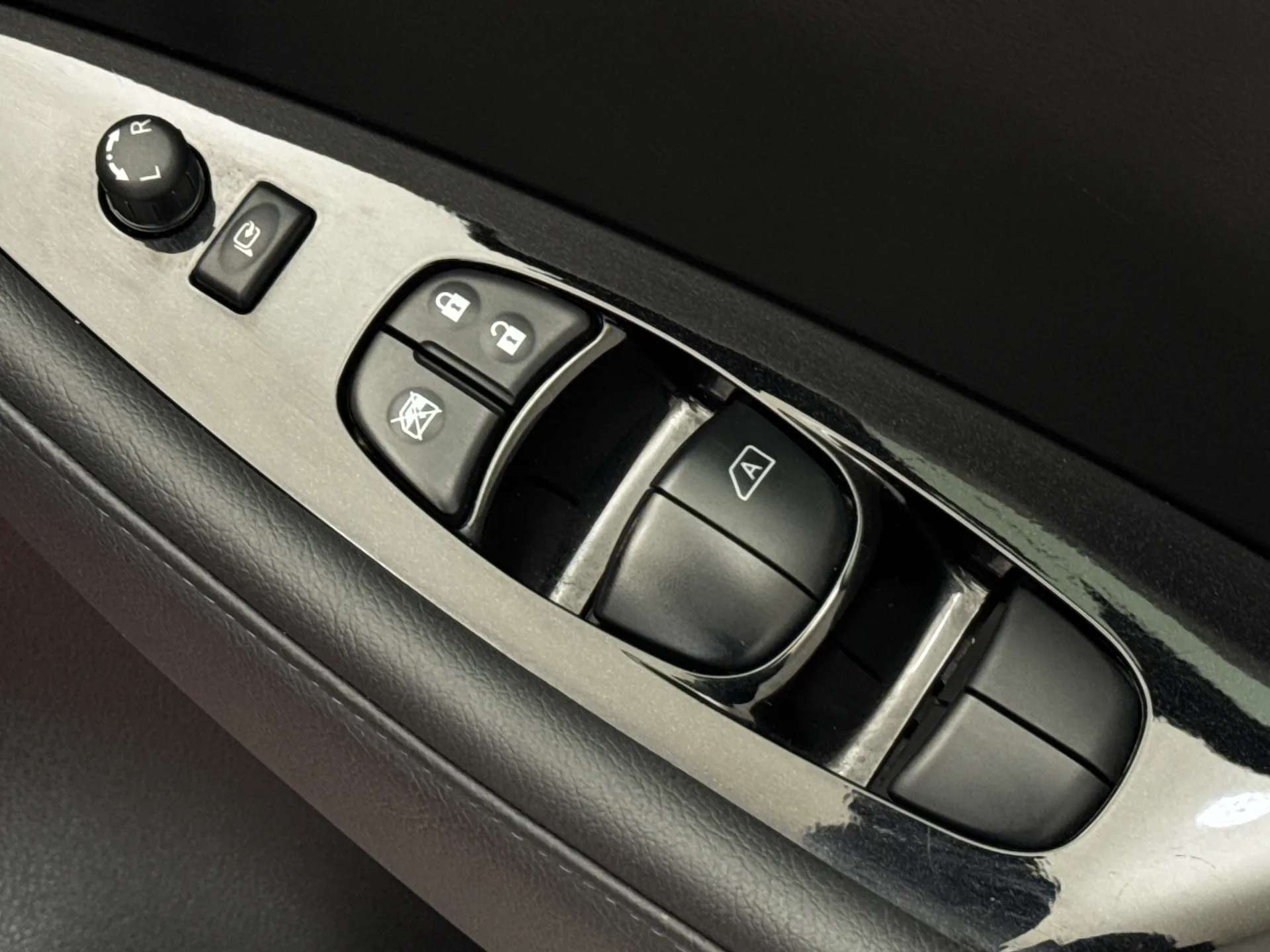 2022 NISSAN LEAF 2022 NISSAN LEAF