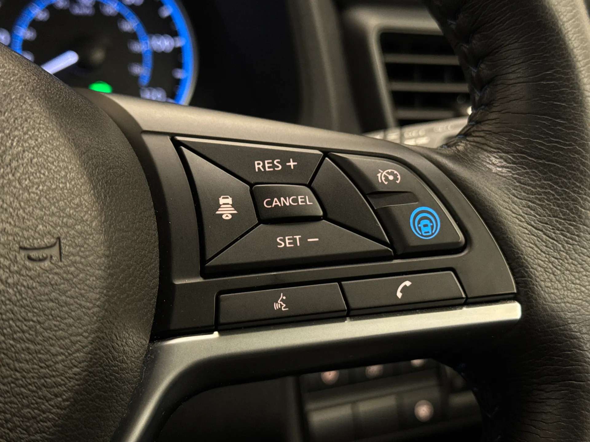 2022 NISSAN LEAF 2022 NISSAN LEAF