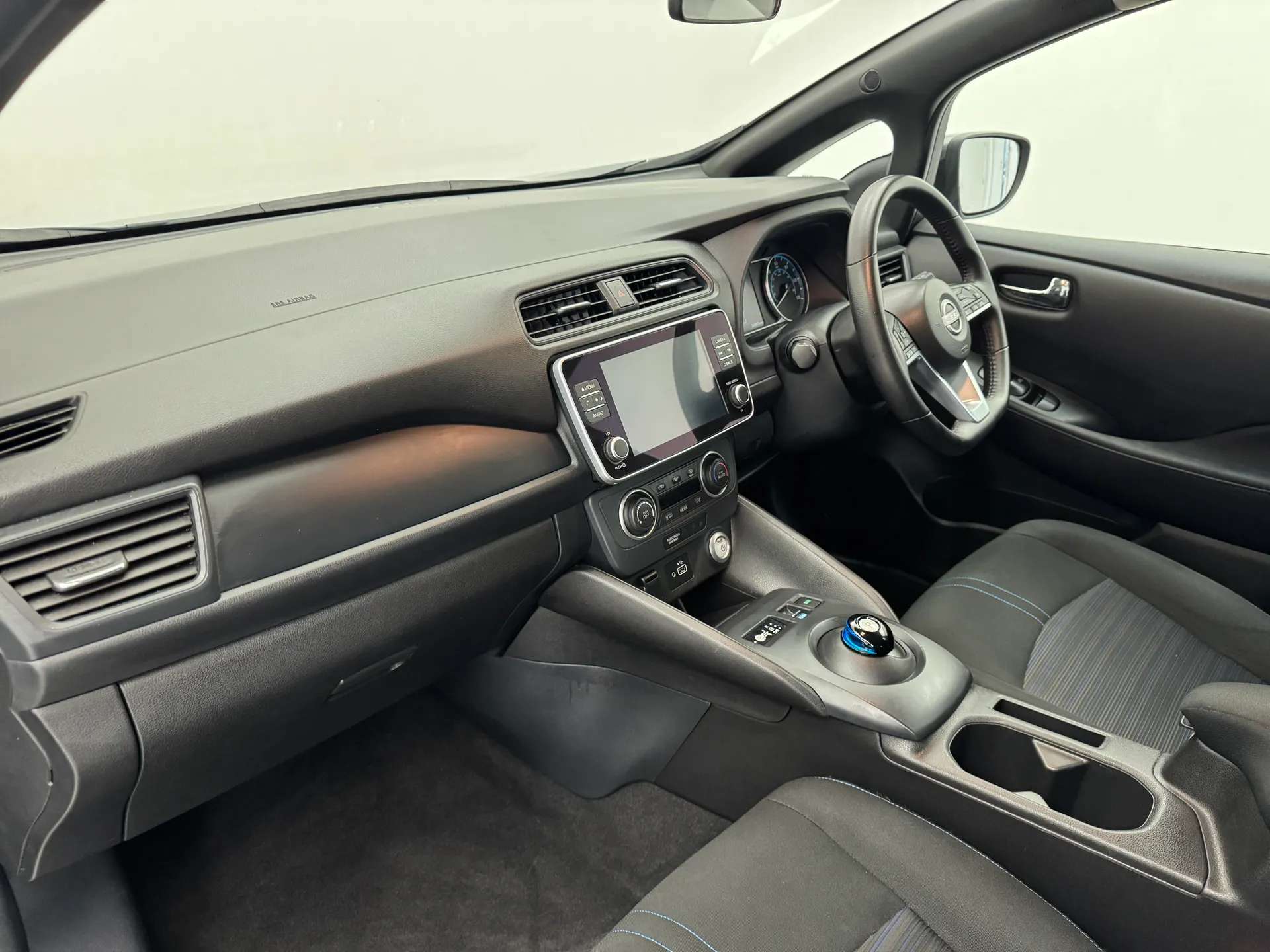 2022 NISSAN LEAF 2022 NISSAN LEAF