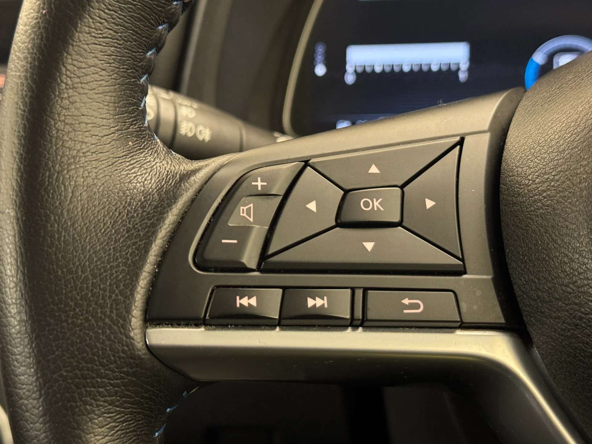 2022 NISSAN LEAF 2022 NISSAN LEAF