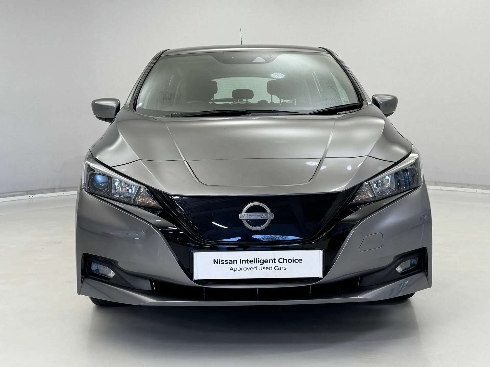A 2022 NISSAN LEAF 110kW Acenta 39kWh 5dr Auto A 2022 NISSAN LEAF 110kW Acenta 39kWh 5dr Auto