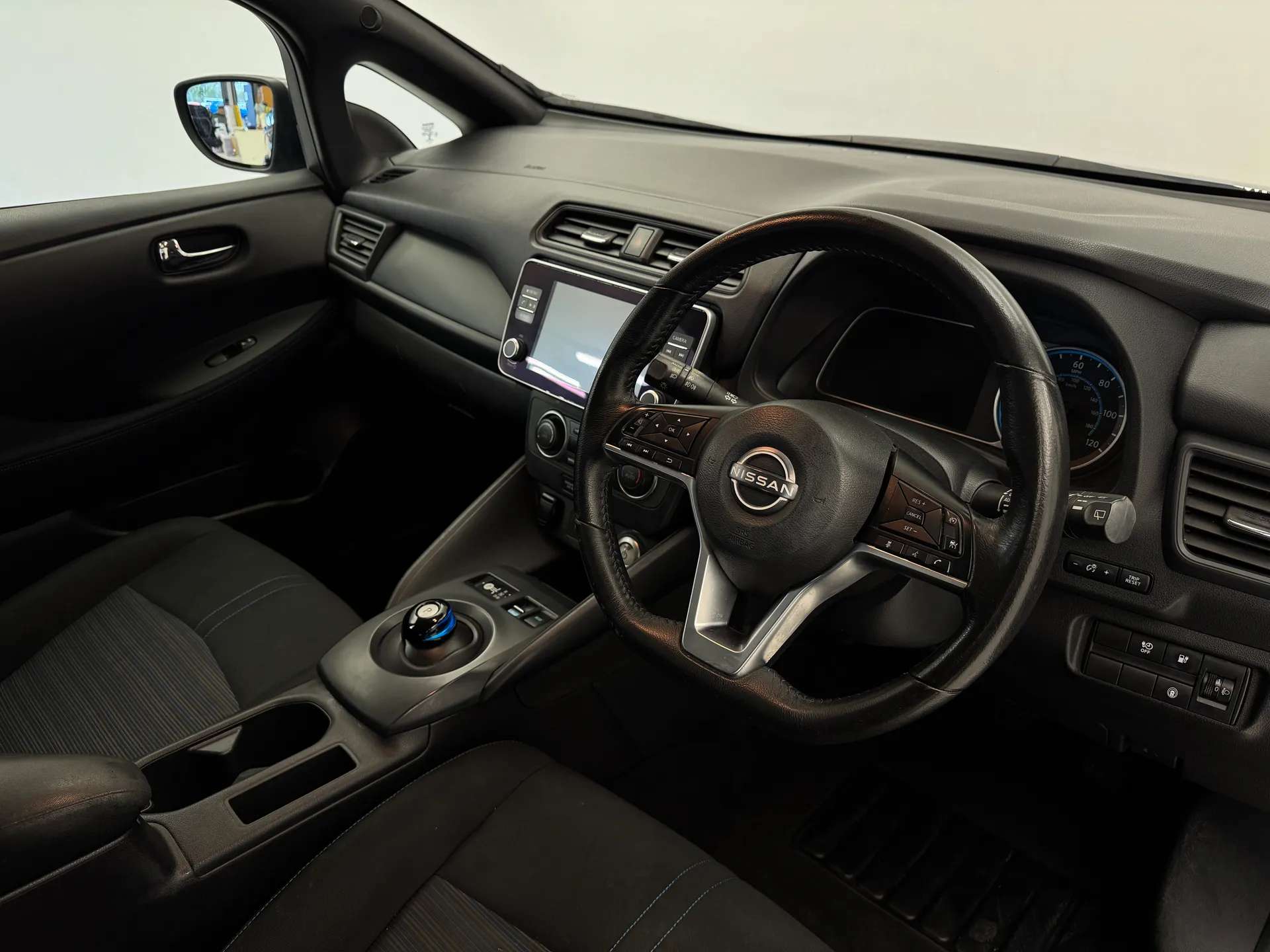 2022 NISSAN LEAF 2022 NISSAN LEAF