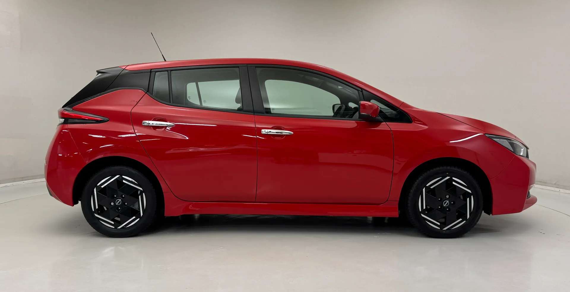 2022 NISSAN LEAF 2022 NISSAN LEAF