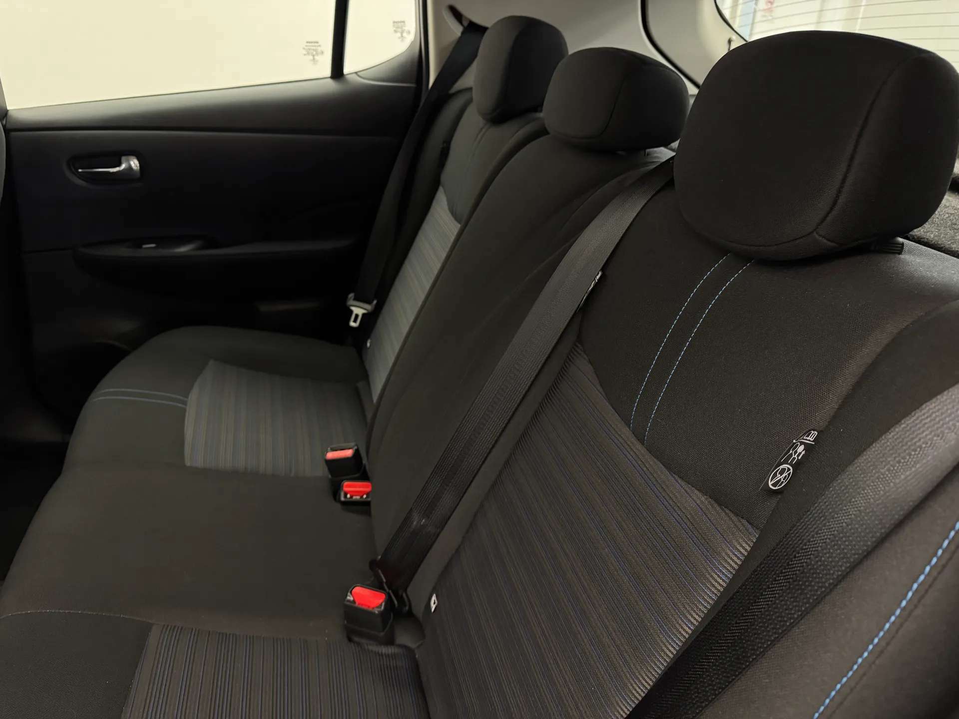 2022 NISSAN LEAF 2022 NISSAN LEAF