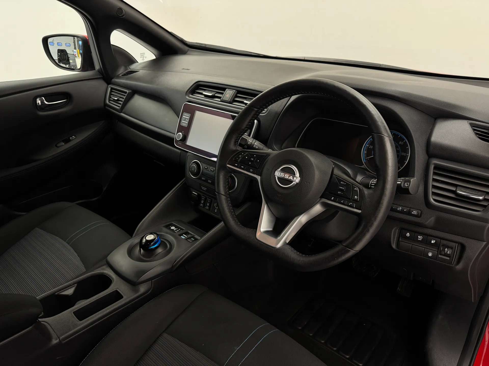 2022 NISSAN LEAF 2022 NISSAN LEAF