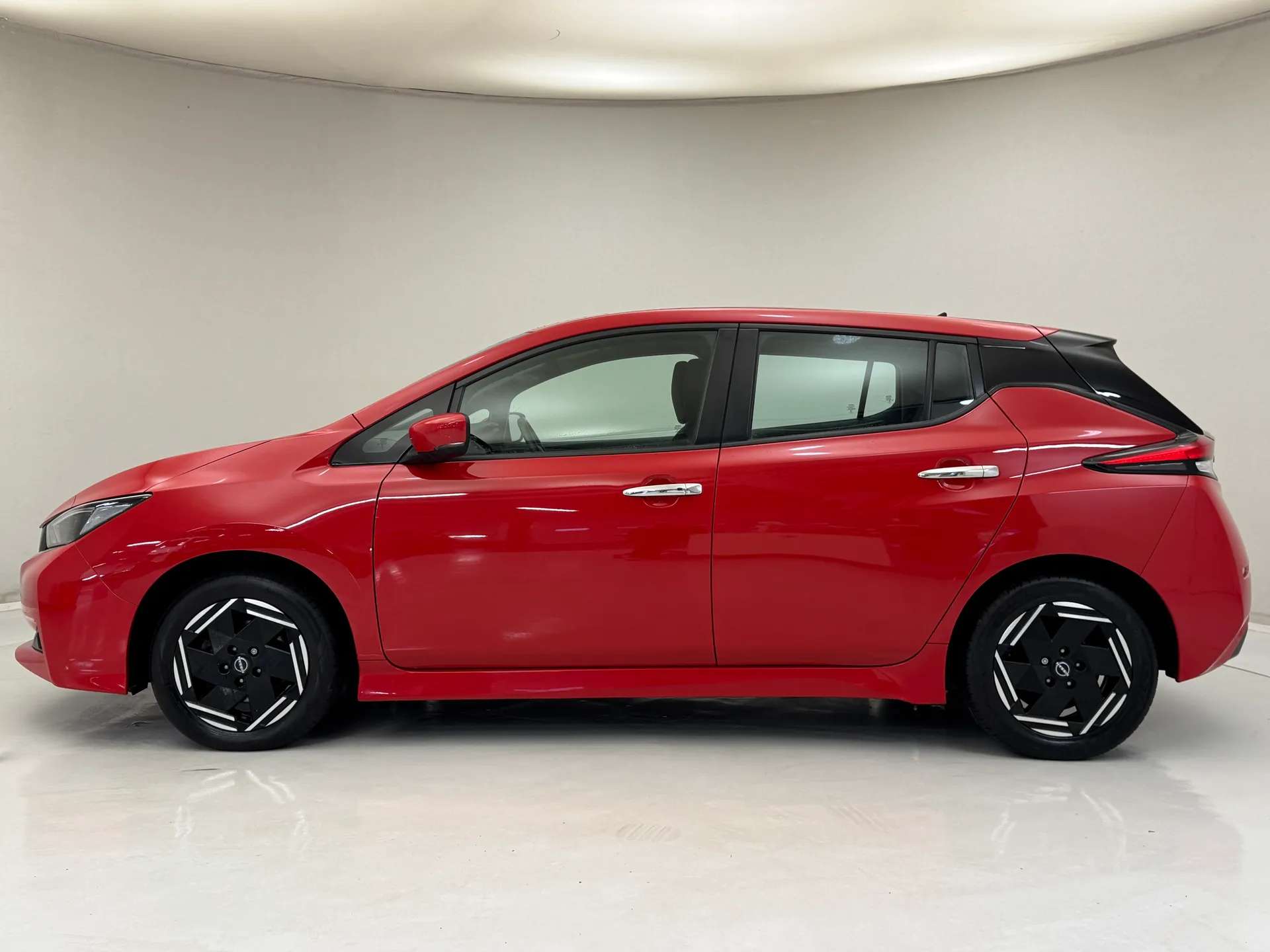 2022 NISSAN LEAF 2022 NISSAN LEAF