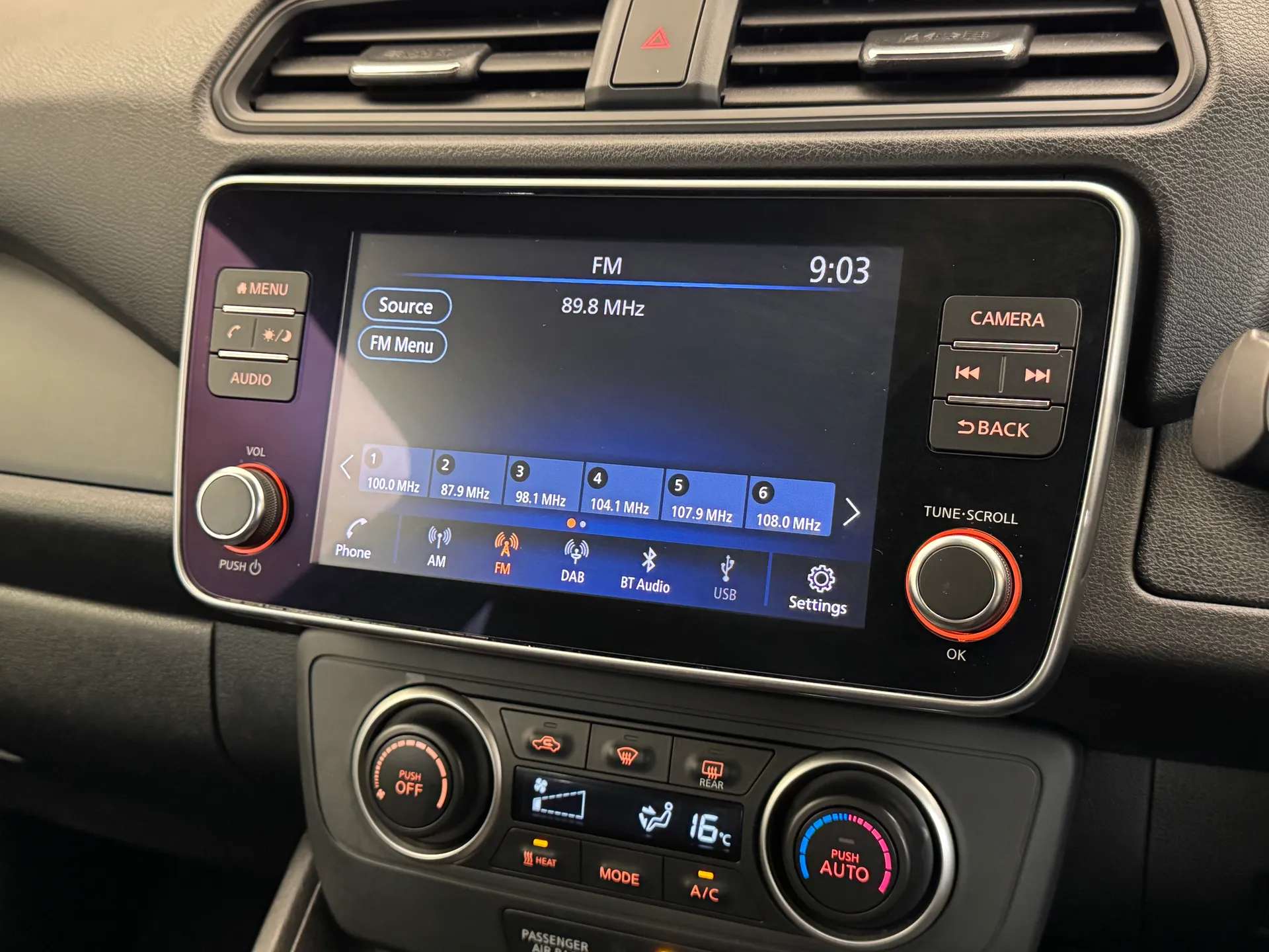 2022 NISSAN LEAF 2022 NISSAN LEAF
