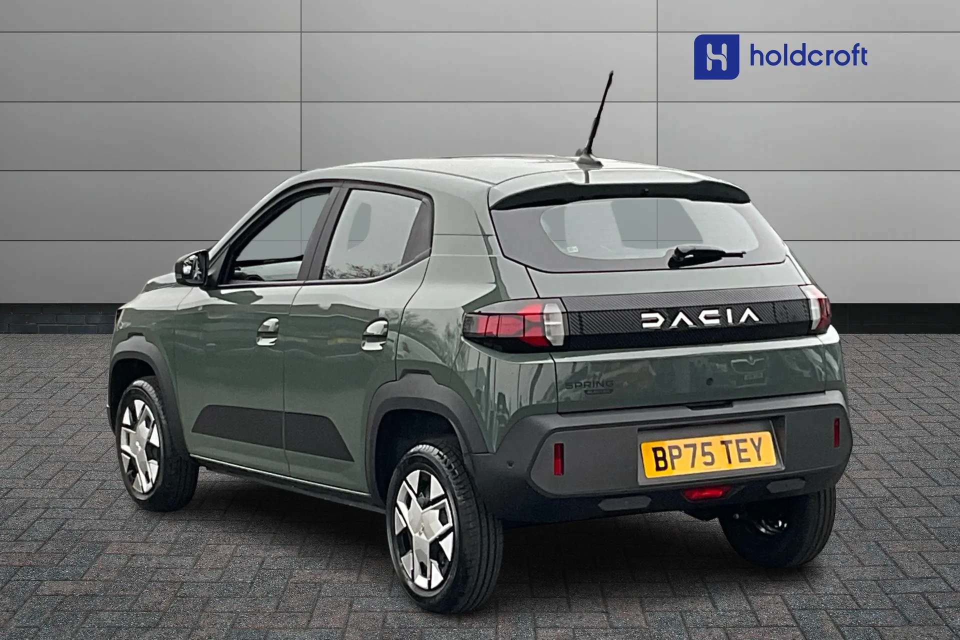 A 2025 DACIA SPRING 27kWh Expression 45 33kW 5dr Auto A 2025 DACIA SPRING 27kWh Expression 45 33kW 5dr Auto