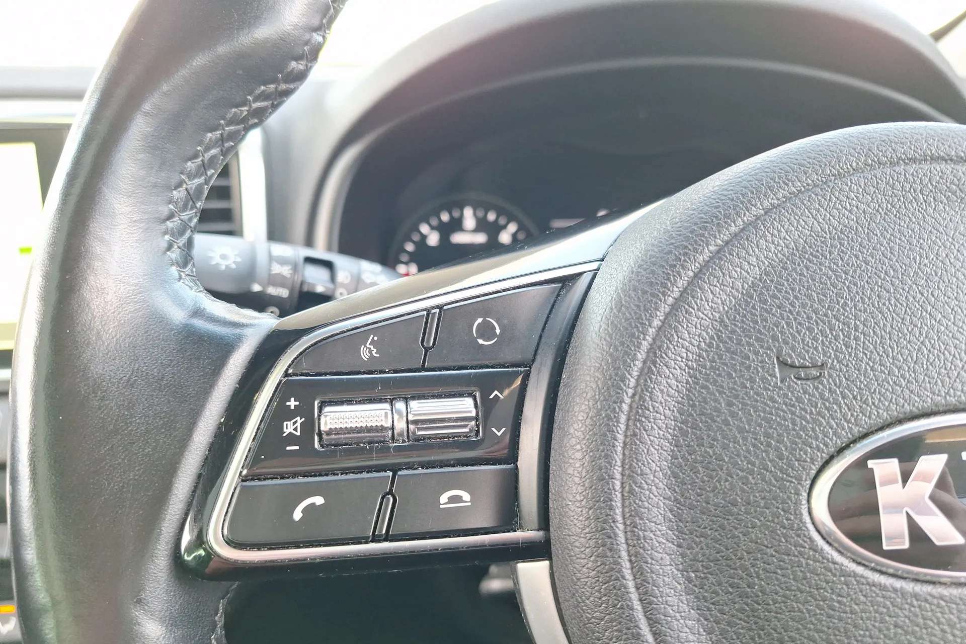 2020 KIA SPORTAGE 2020 KIA SPORTAGE