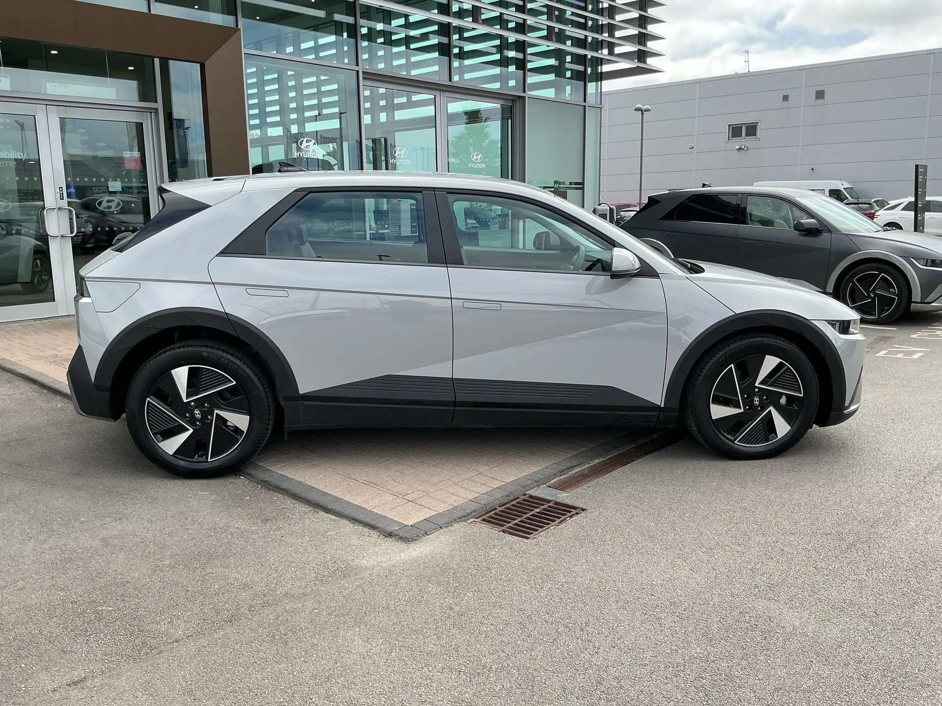A 2026 HYUNDAI IONIQ 5 168kW Premium 84 kWh 5dr Auto A 2026 HYUNDAI IONIQ 5 168kW Premium 84 kWh 5dr Auto