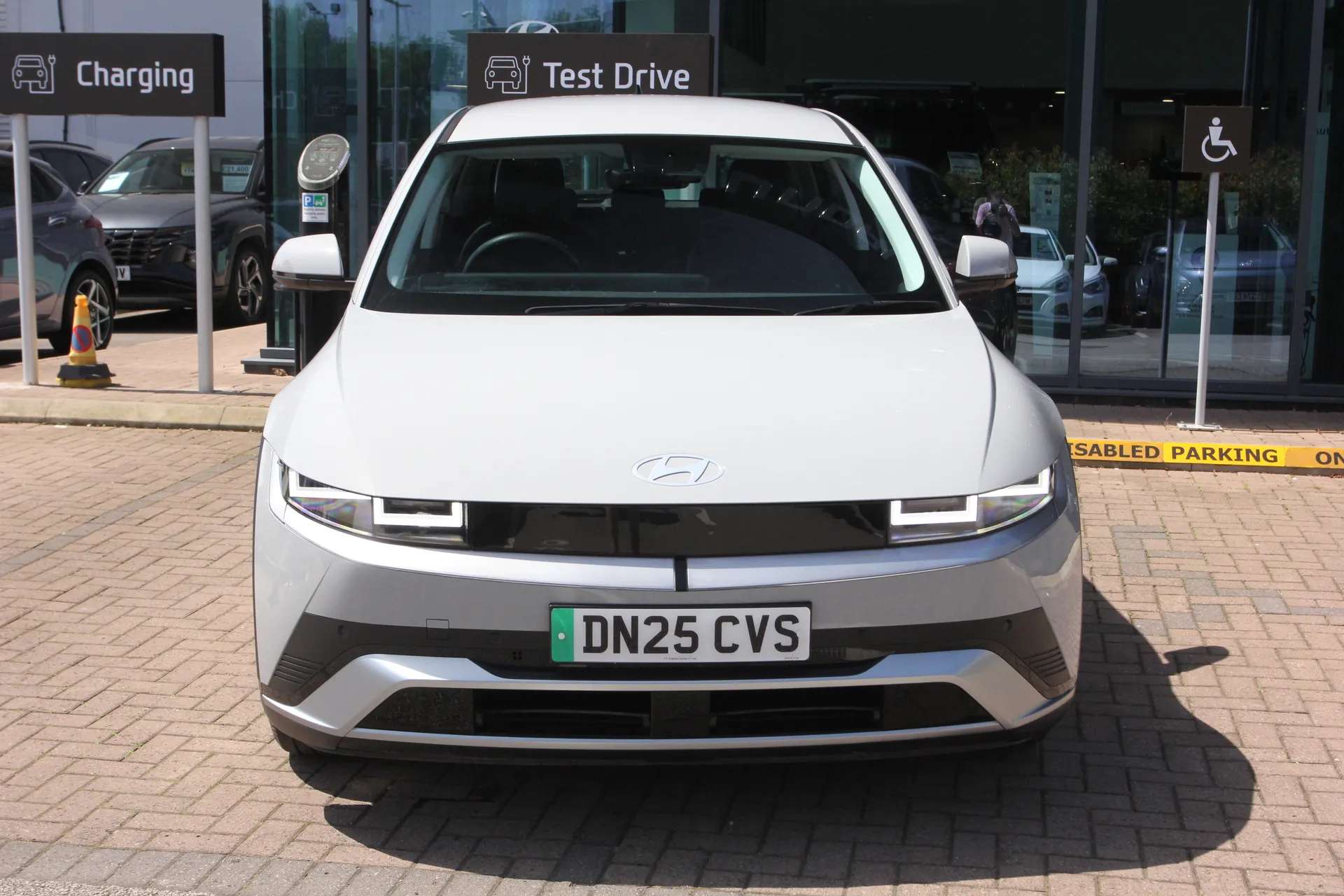 A 2025 HYUNDAI IONIQ 5 168kW Premium 84 kWh 5dr Auto ZERO DEPOSIT FINANCE AVAILABLE A 2025 HYUNDAI IONIQ 5 168kW Premium 84 kWh 5dr Auto ZERO DEPOSIT FINANCE AVAILABLE