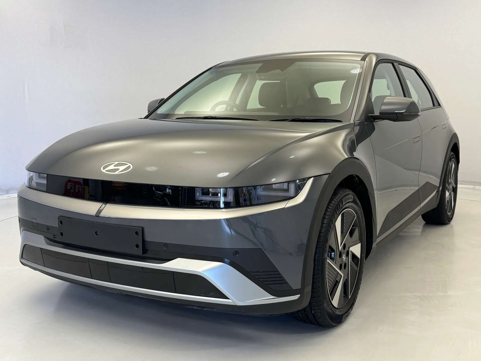 A 2026 HYUNDAI IONIQ 5 168kW Premium 84 kWh 5dr Auto A 2026 HYUNDAI IONIQ 5 168kW Premium 84 kWh 5dr Auto