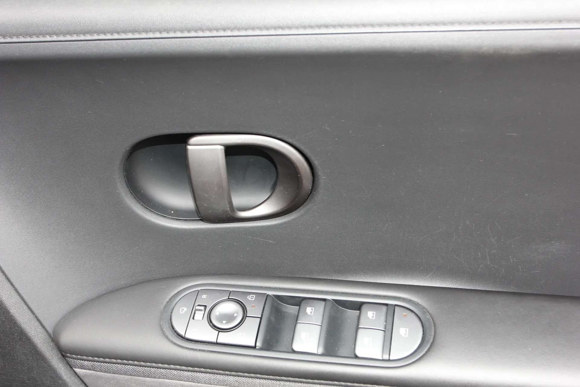 2024 HYUNDAI IONIQ 5 2024 HYUNDAI IONIQ 5