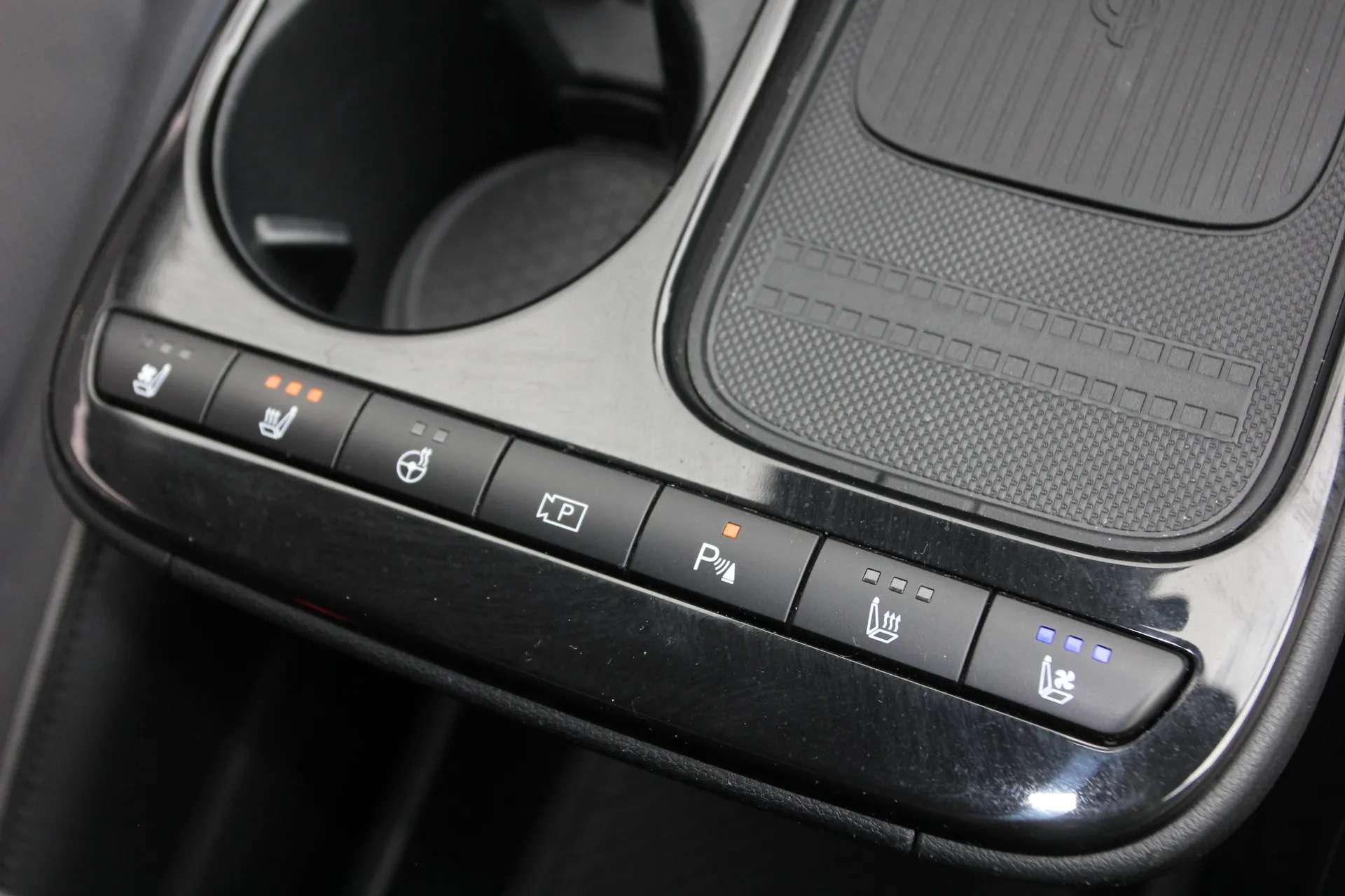 2024 HYUNDAI IONIQ 5 2024 HYUNDAI IONIQ 5