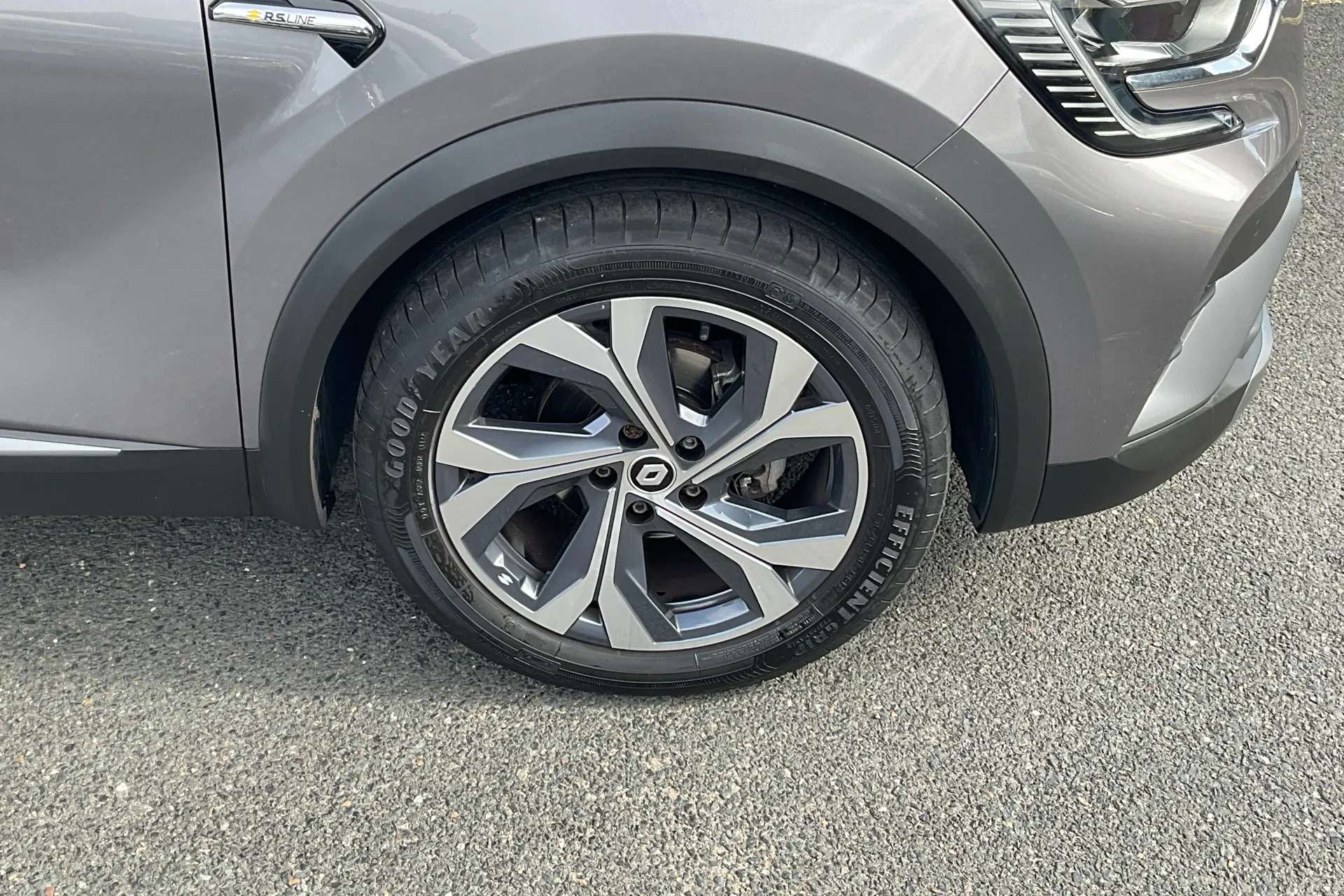 A 2023 RENAULT CAPTUR 1.3 Mild hybrid 140 R.S. Line 5dr A 2023 RENAULT CAPTUR 1.3 Mild hybrid 140 R.S. Line 5dr