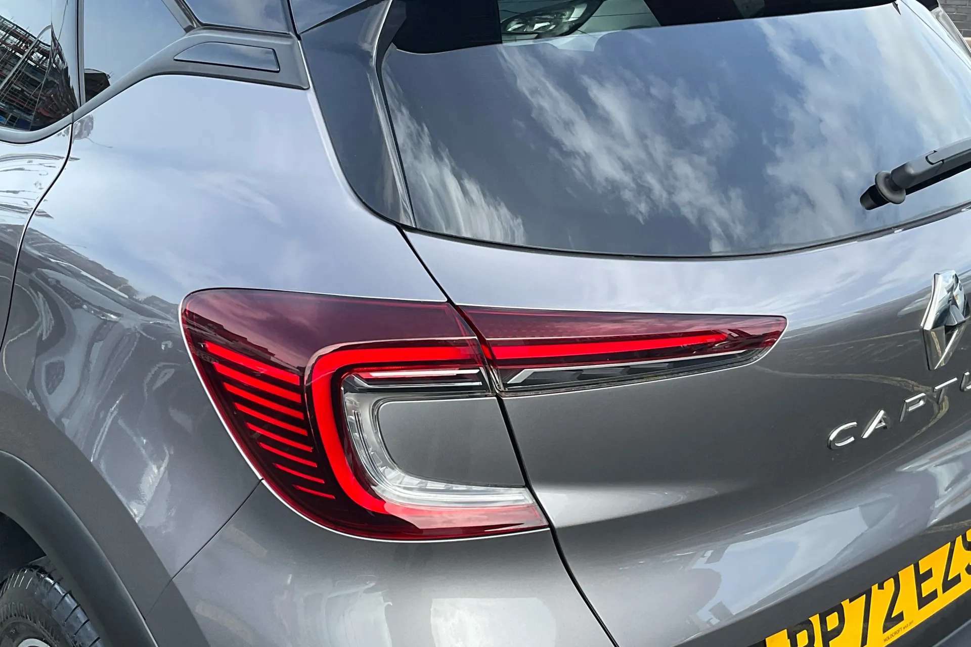 2023 RENAULT CAPTUR 2023 RENAULT CAPTUR
