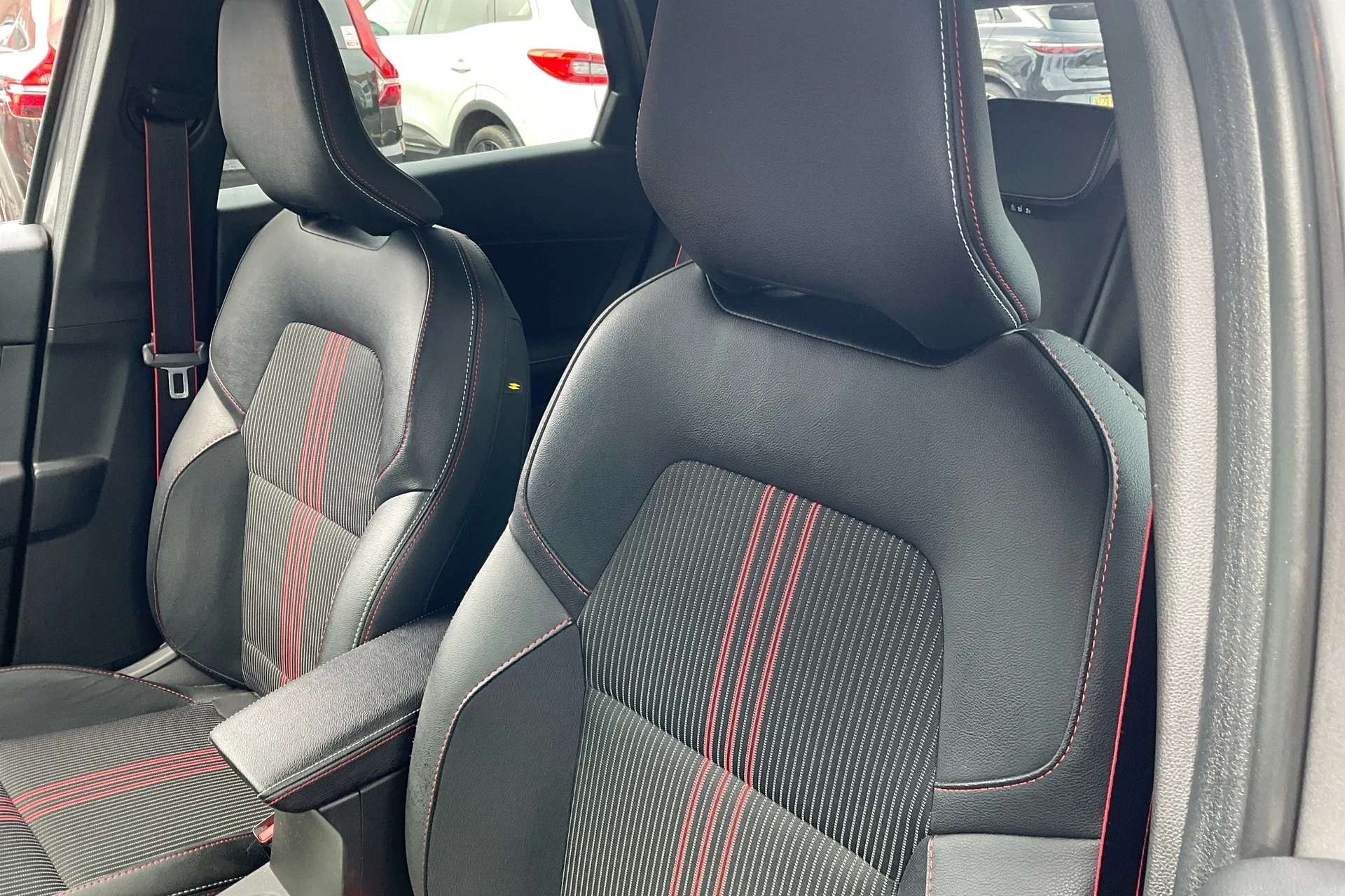 2023 RENAULT CAPTUR 2023 RENAULT CAPTUR