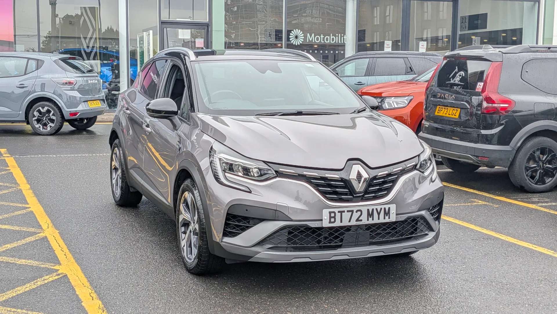 A 2022 RENAULT CAPTUR 1.3 Mild hybrid 140 R.S. Line 5dr A 2022 RENAULT CAPTUR 1.3 Mild hybrid 140 R.S. Line 5dr