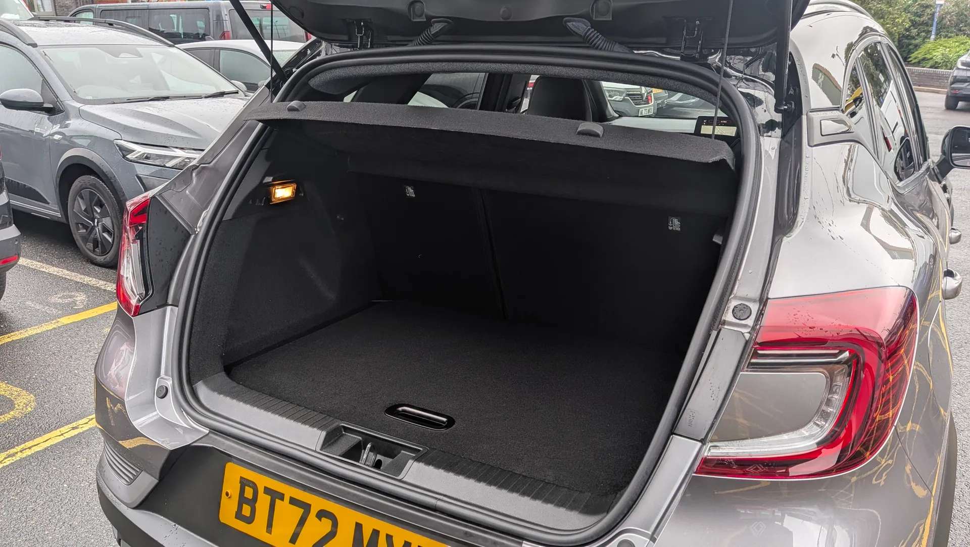 2022 RENAULT CAPTUR 2022 RENAULT CAPTUR