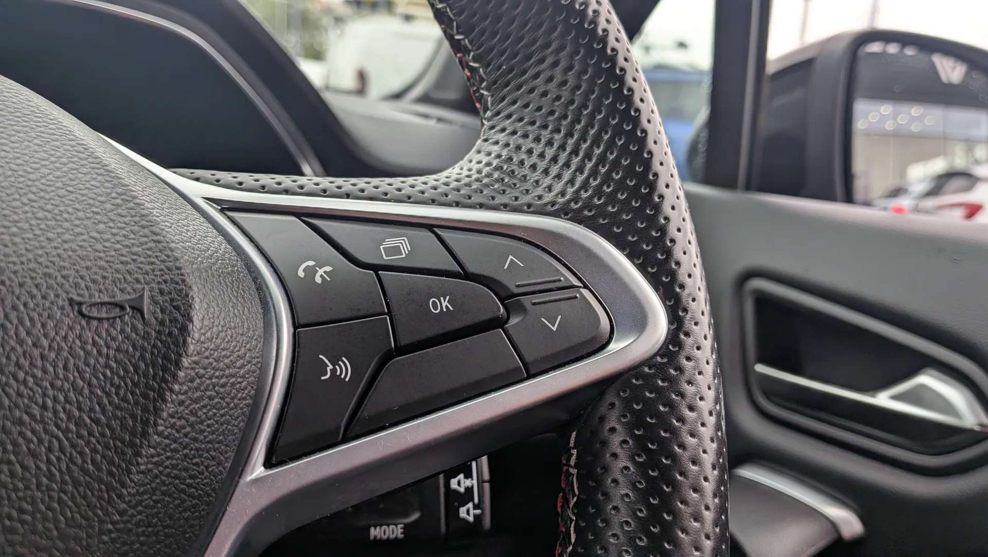 2022 RENAULT CAPTUR 2022 RENAULT CAPTUR