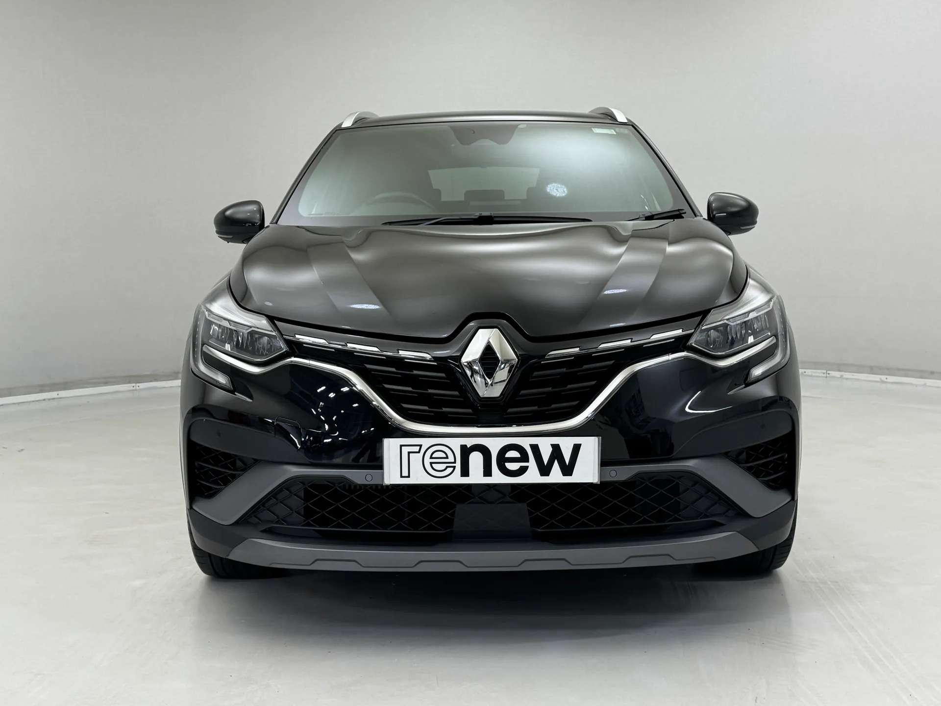 A 2022 RENAULT CAPTUR 1.3 Mild hybrid 140 R.S. Line 5dr A 2022 RENAULT CAPTUR 1.3 Mild hybrid 140 R.S. Line 5dr