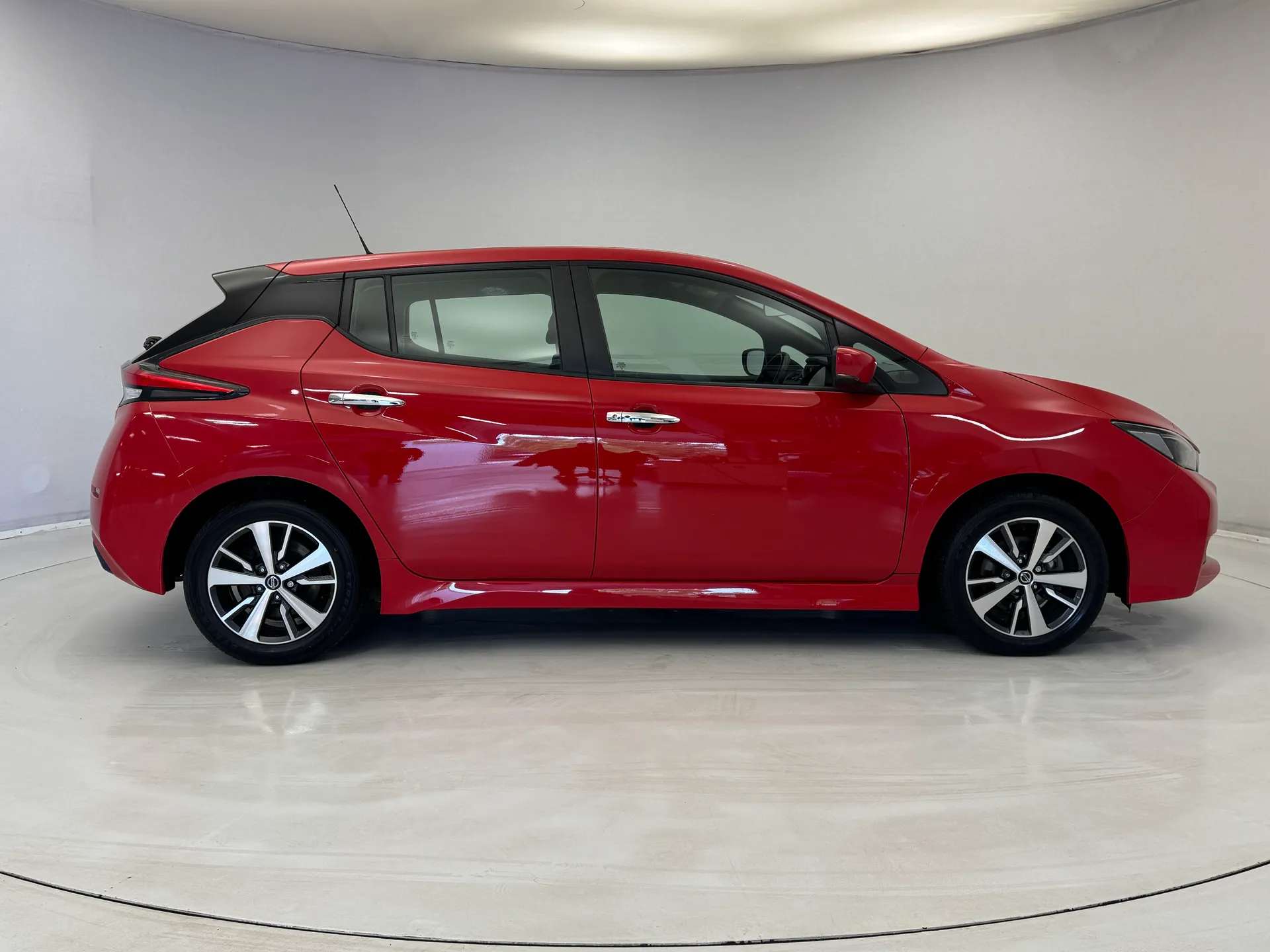2022 NISSAN LEAF 2022 NISSAN LEAF