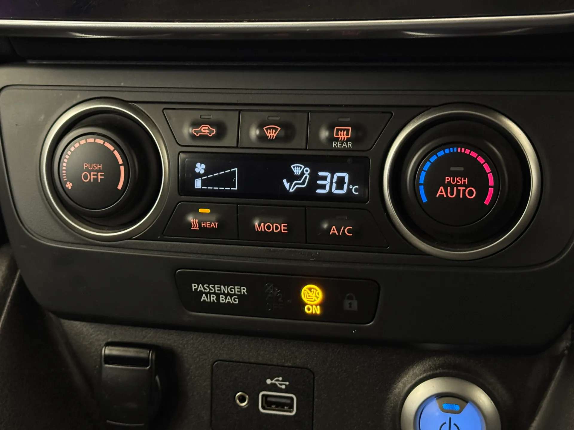 2022 NISSAN LEAF 2022 NISSAN LEAF