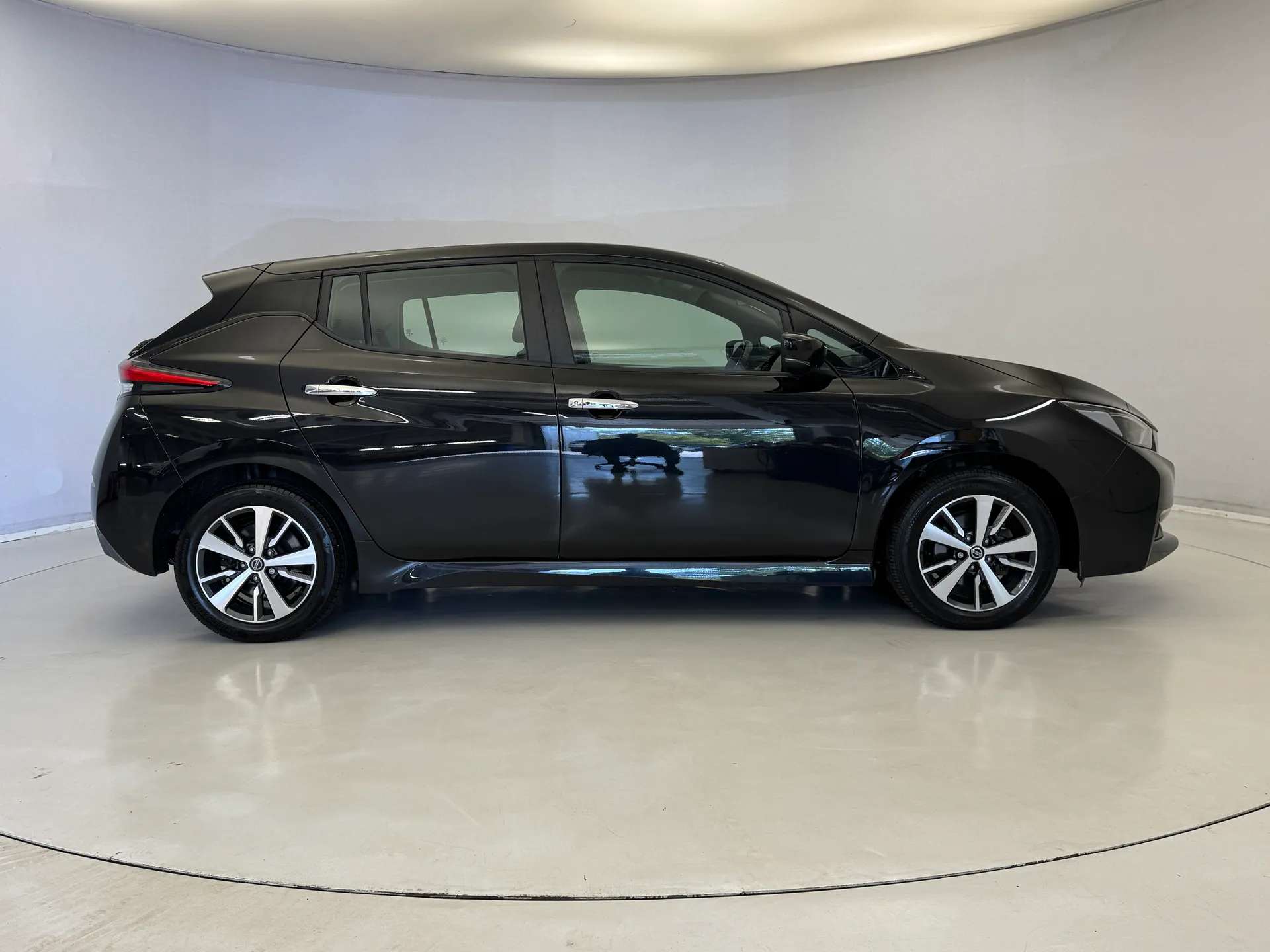 2022 NISSAN LEAF 2022 NISSAN LEAF