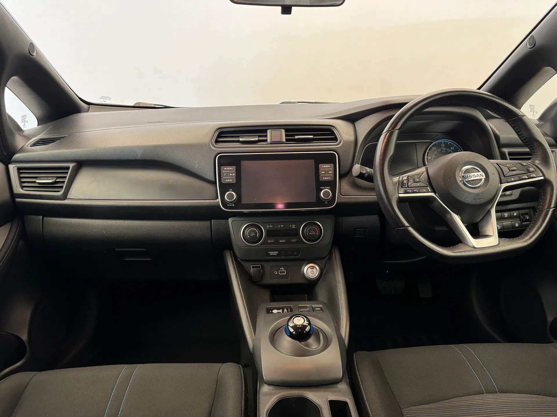 2022 NISSAN LEAF 2022 NISSAN LEAF