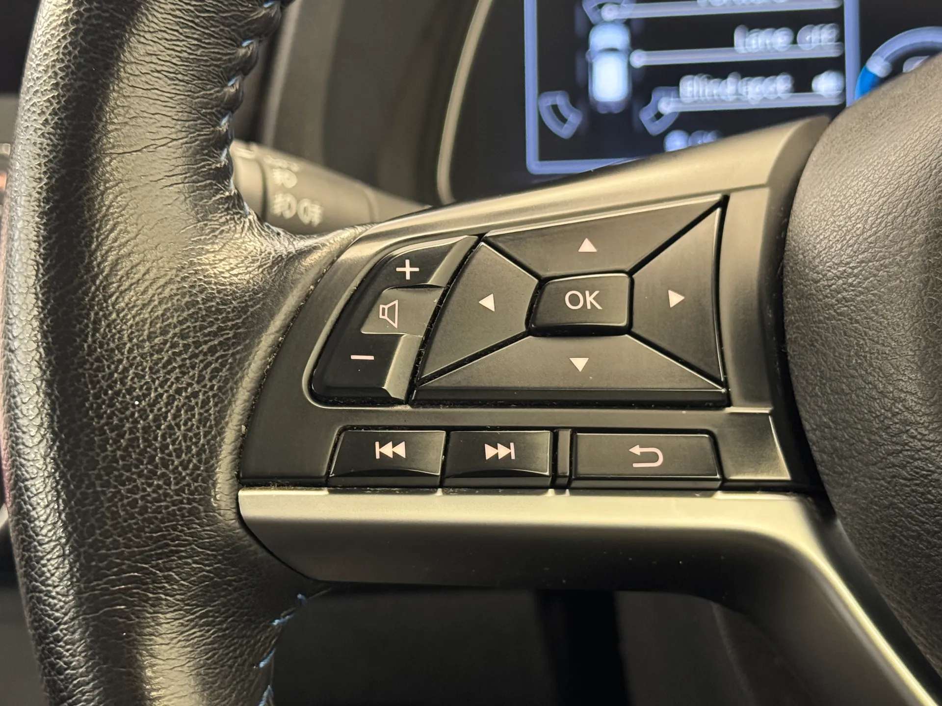 2022 NISSAN LEAF 2022 NISSAN LEAF