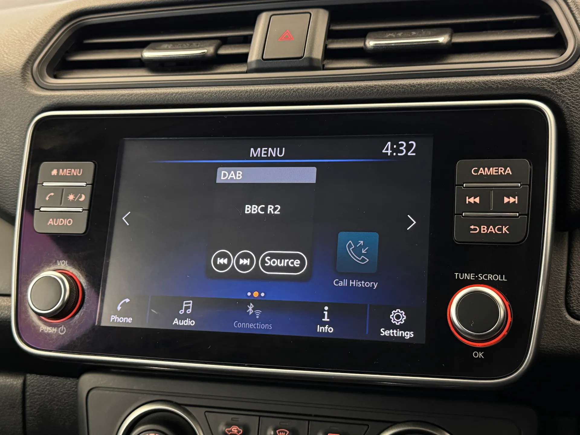 2022 NISSAN LEAF 2022 NISSAN LEAF