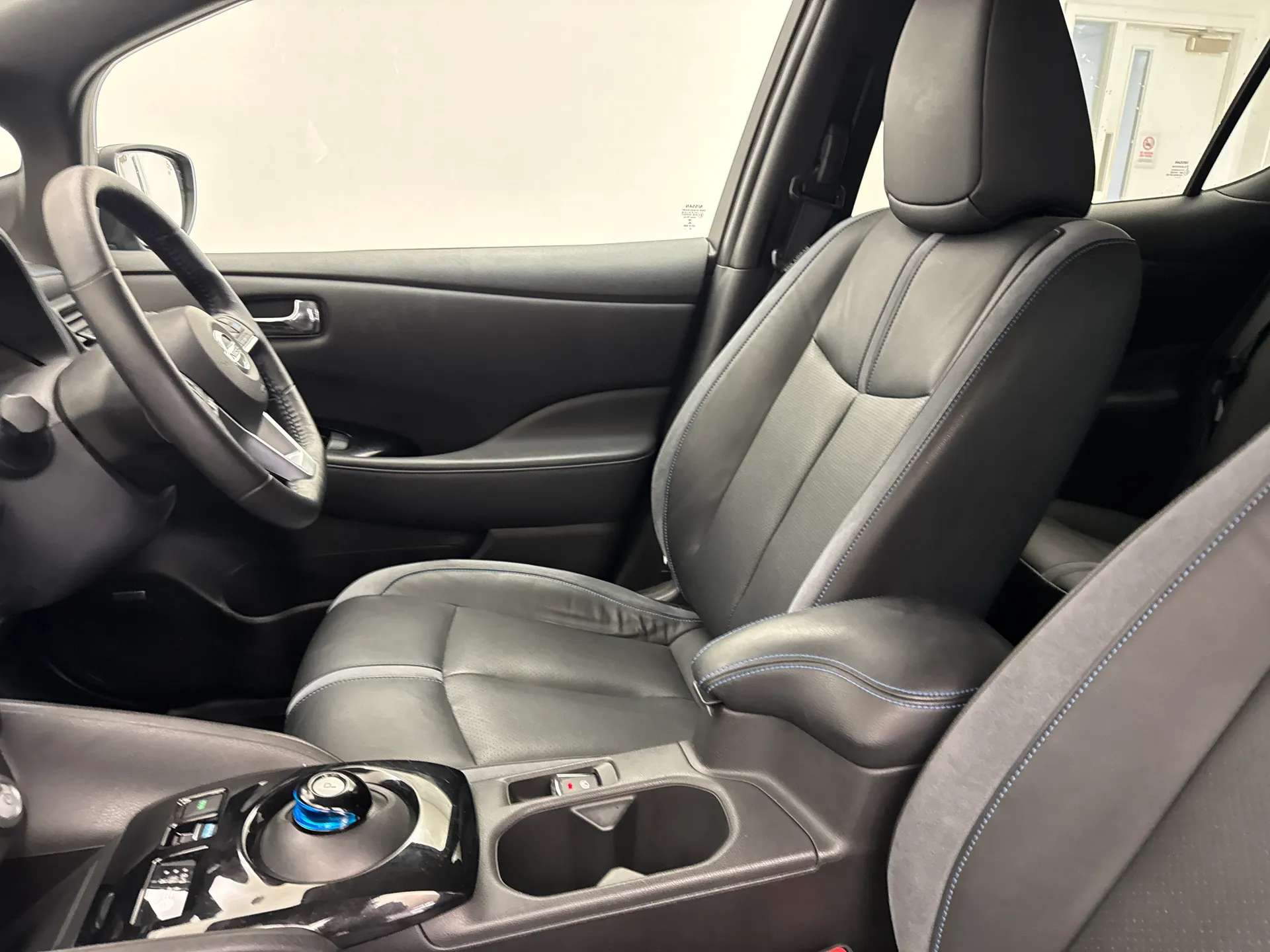 2021 NISSAN LEAF 2021 NISSAN LEAF