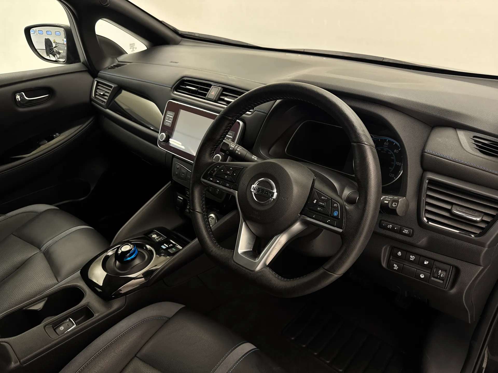 2021 NISSAN LEAF 2021 NISSAN LEAF