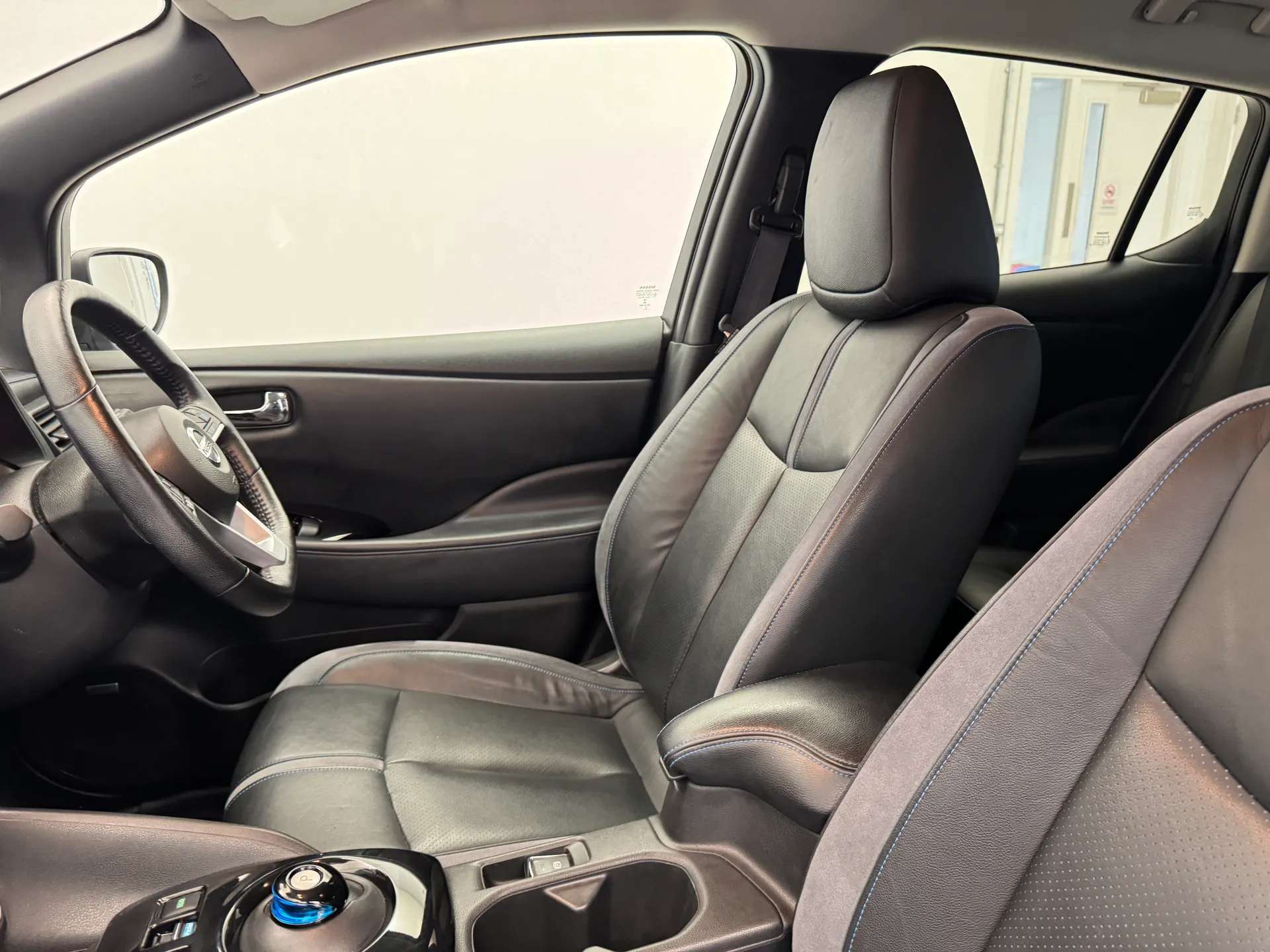 2021 NISSAN LEAF 2021 NISSAN LEAF