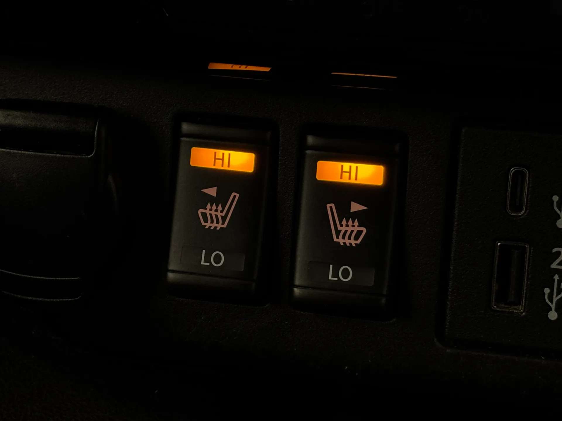 2021 NISSAN LEAF 2021 NISSAN LEAF