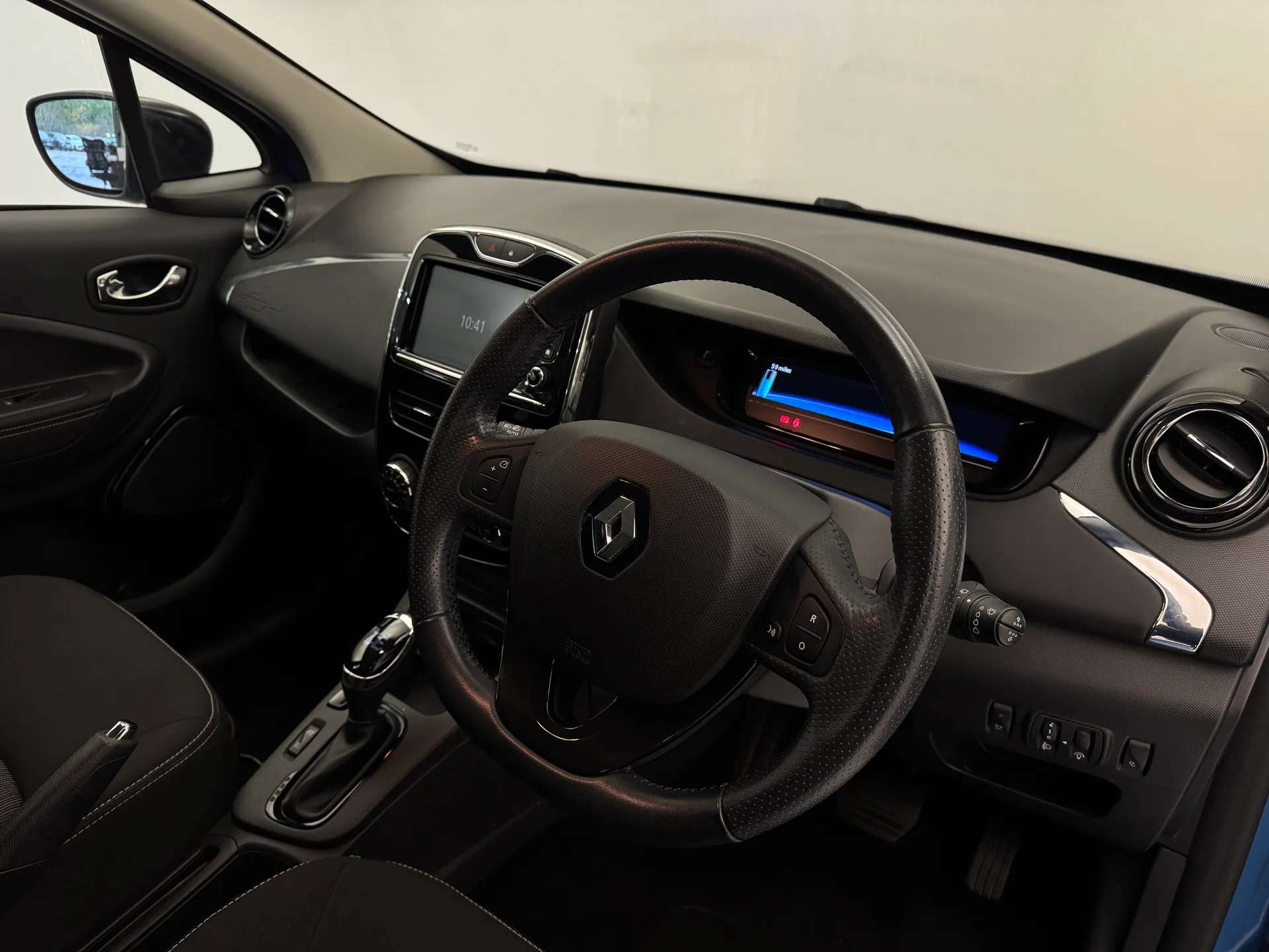 2018 RENAULT ZOE 2018 RENAULT ZOE