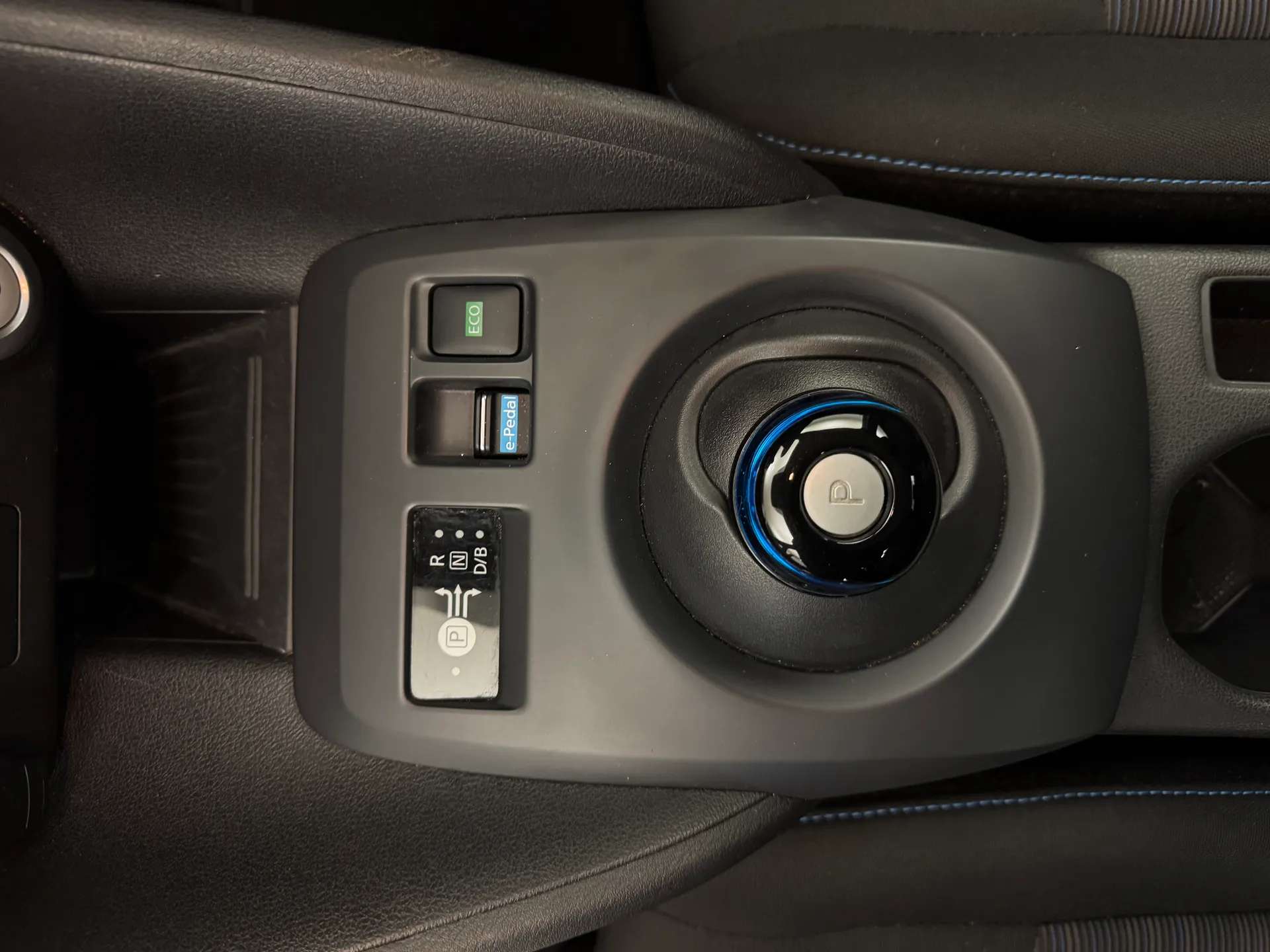 2021 NISSAN LEAF 2021 NISSAN LEAF