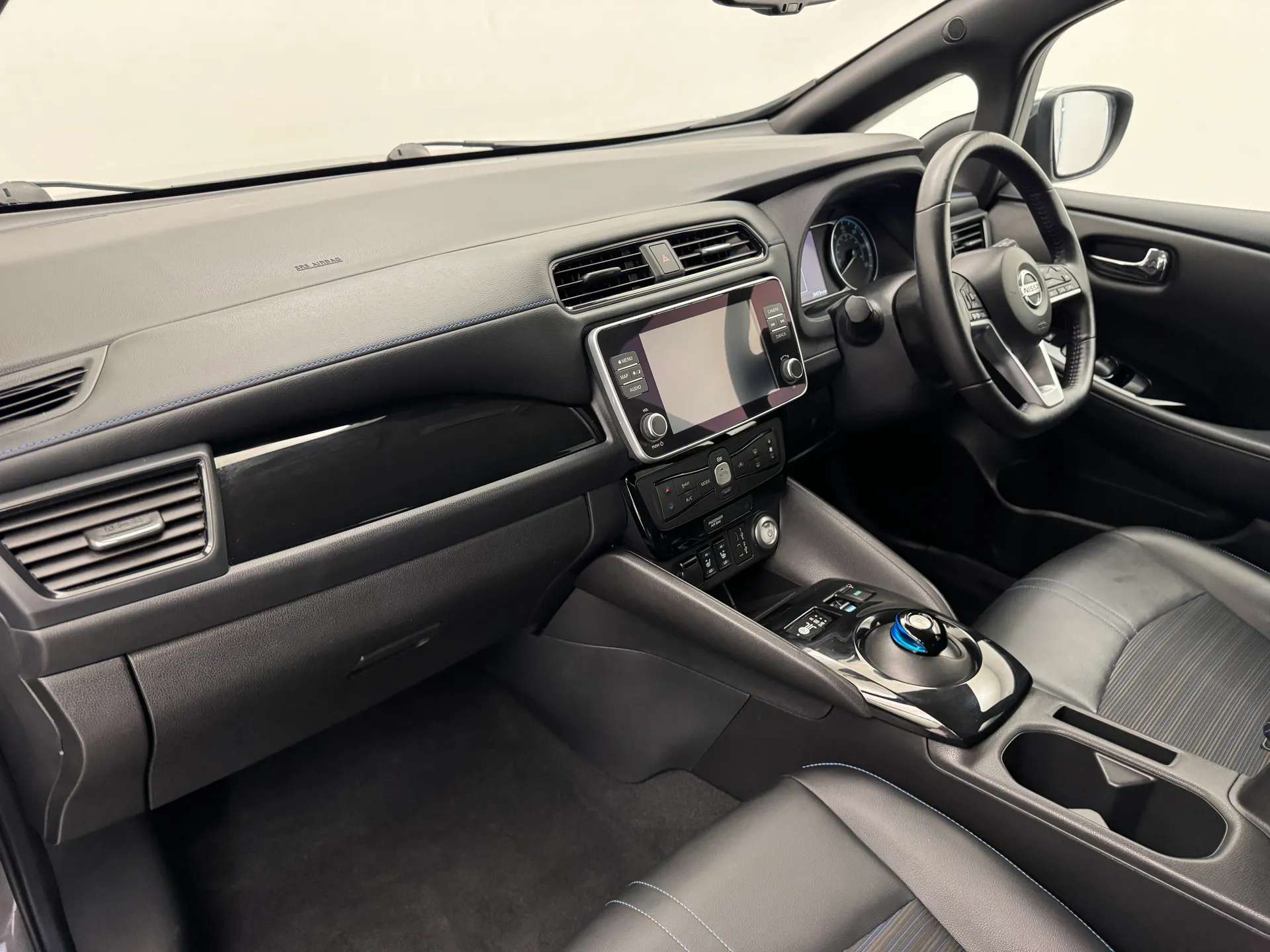 2021 NISSAN LEAF 2021 NISSAN LEAF