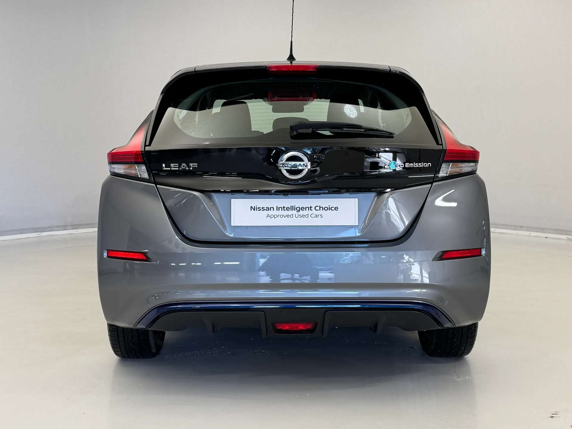2021 NISSAN LEAF 2021 NISSAN LEAF
