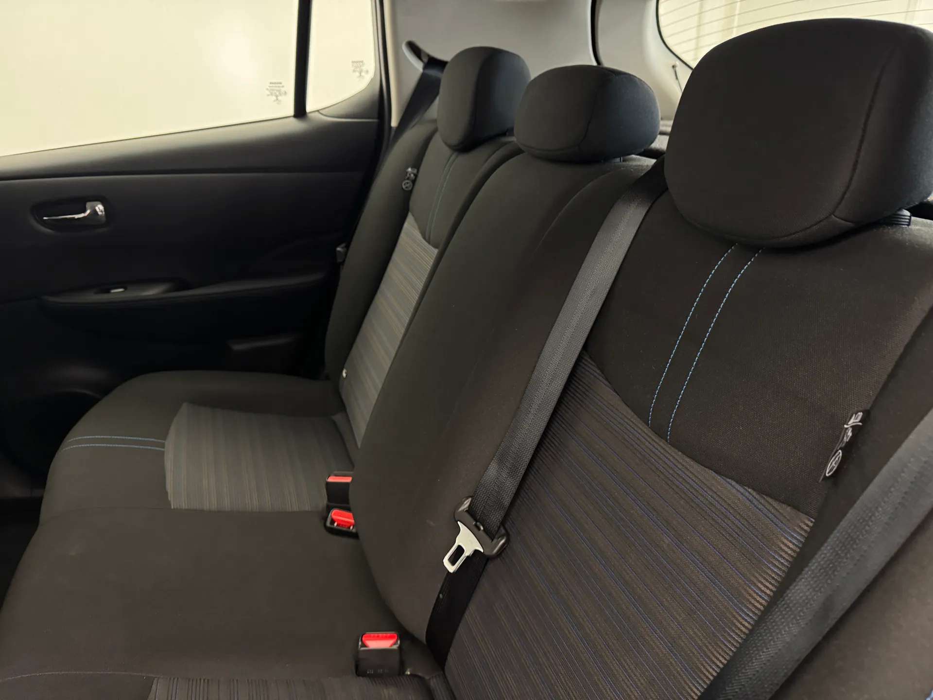 2021 NISSAN LEAF 2021 NISSAN LEAF