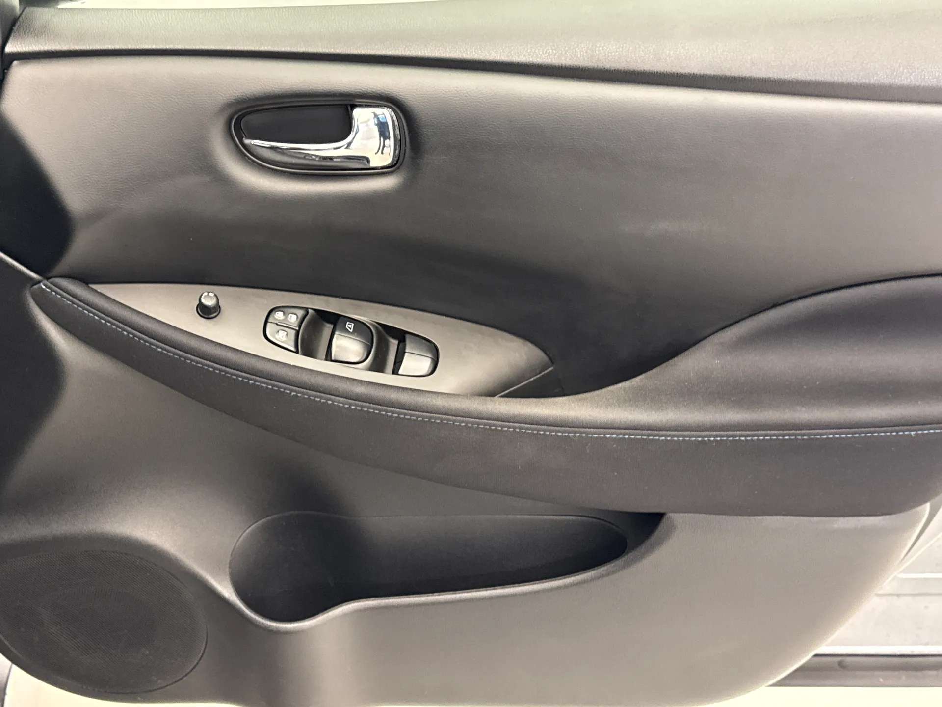 2021 NISSAN LEAF 2021 NISSAN LEAF