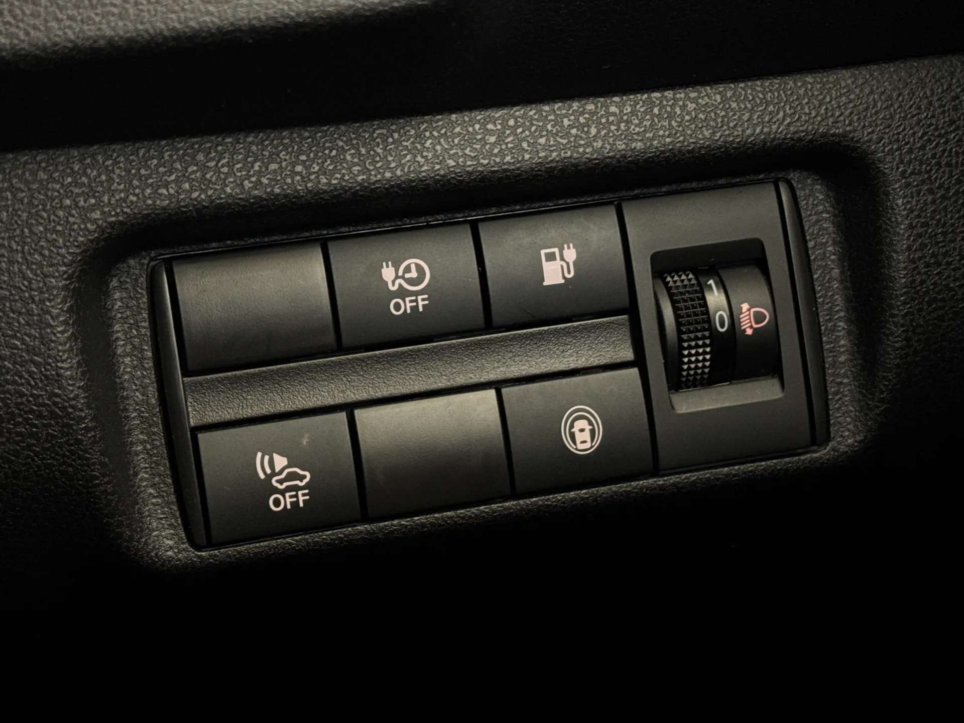 2021 NISSAN LEAF 2021 NISSAN LEAF