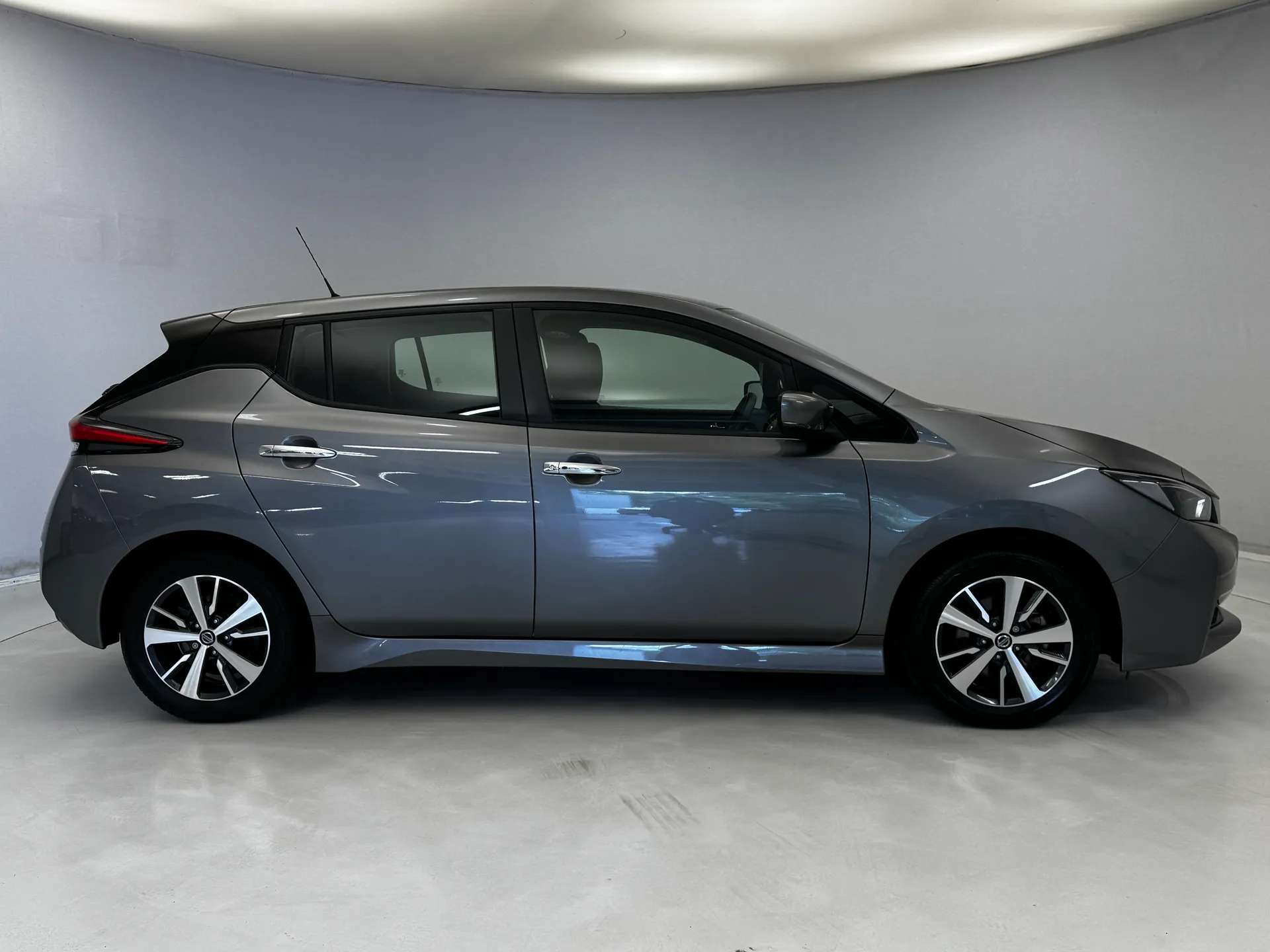 2022 NISSAN LEAF 2022 NISSAN LEAF