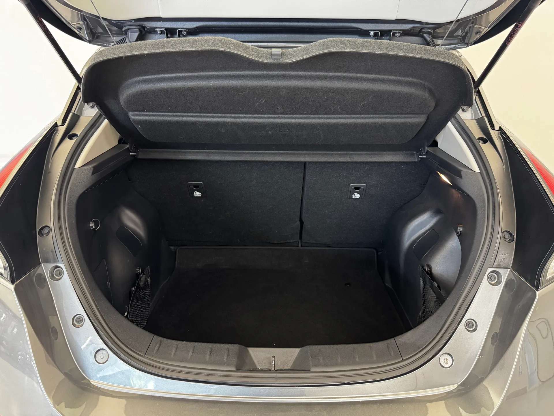 2022 NISSAN LEAF 2022 NISSAN LEAF