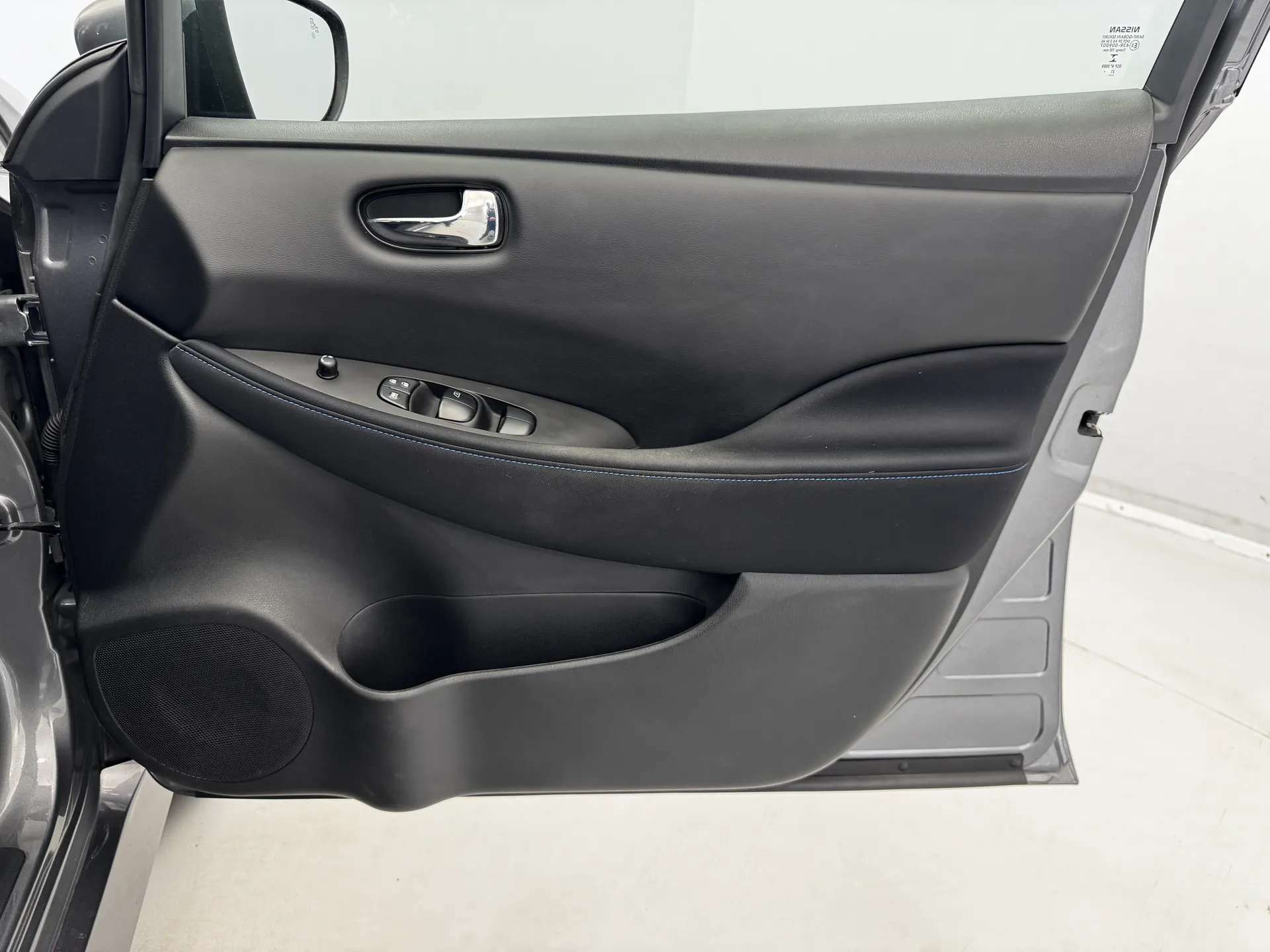 2022 NISSAN LEAF 2022 NISSAN LEAF
