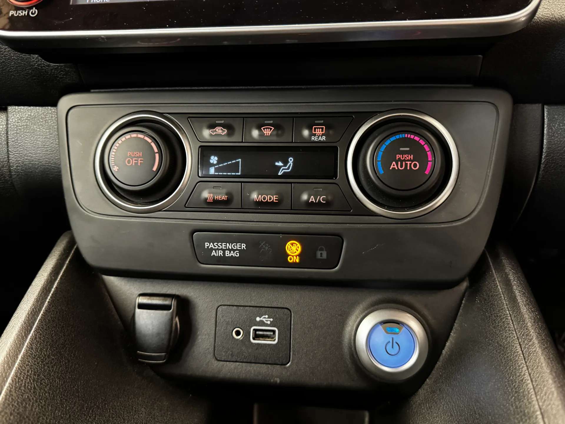 2022 NISSAN LEAF 2022 NISSAN LEAF