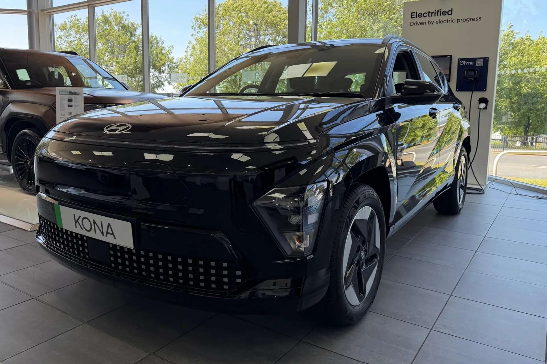 A 2026 HYUNDAI KONA 115kW Advance 48kWh 5dr Auto âCAMERAâNAVâHEATED SEATSâ A 2026 HYUNDAI KONA 115kW Advance 48kWh 5dr Auto âCAMERAâNAVâHEATED SEATSâ