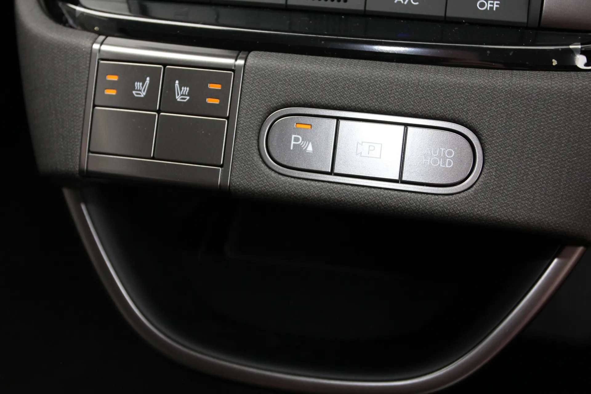 2025 HYUNDAI INSTER 2025 HYUNDAI INSTER