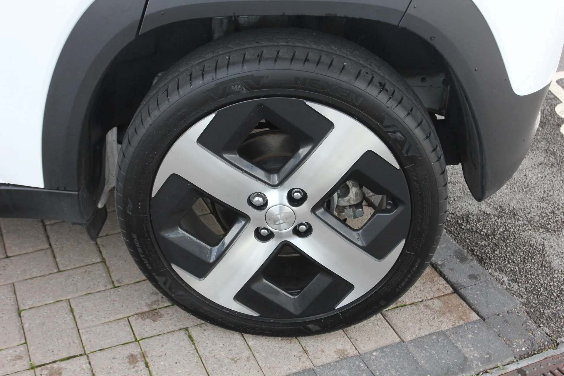 2025 HYUNDAI INSTER 2025 HYUNDAI INSTER